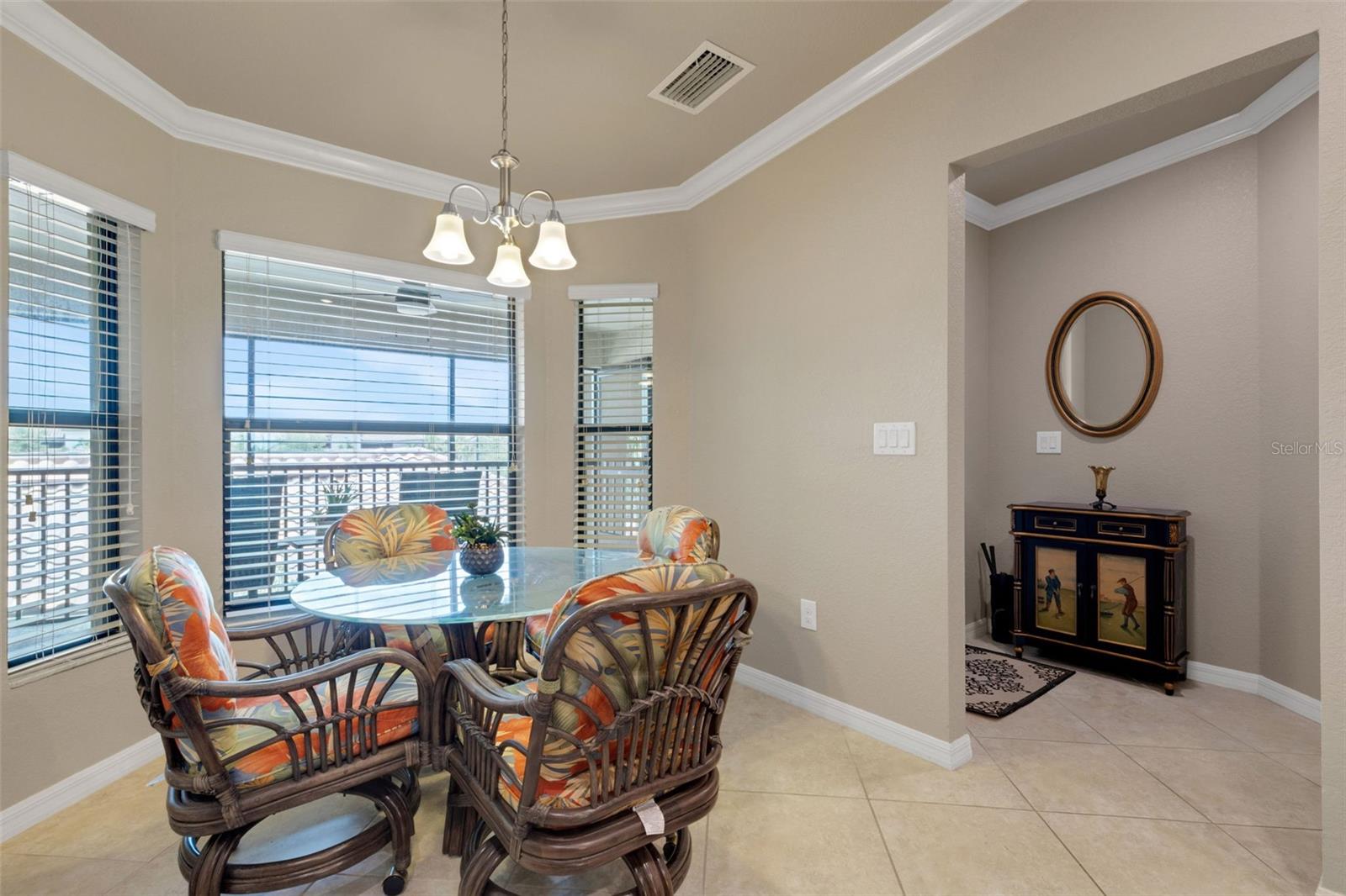 Image 6 of 73 For 5518 Palmer Circle 201