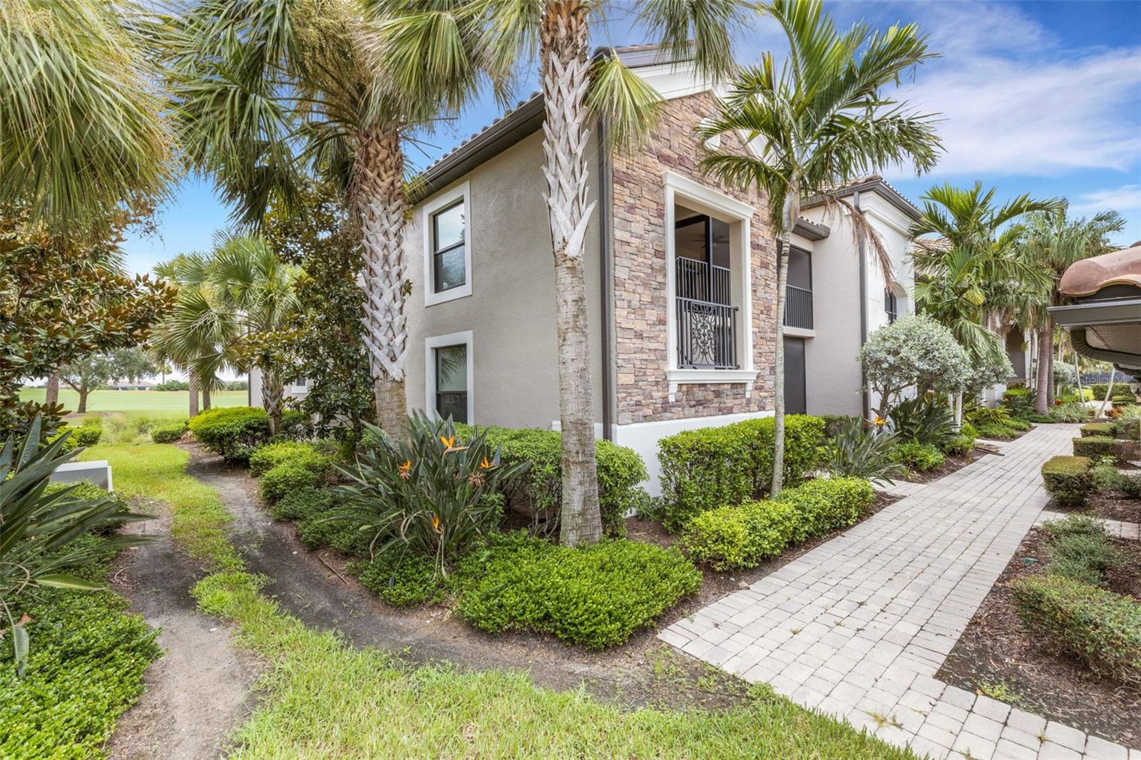 Image 60 of 73 For 5518 Palmer Circle 201
