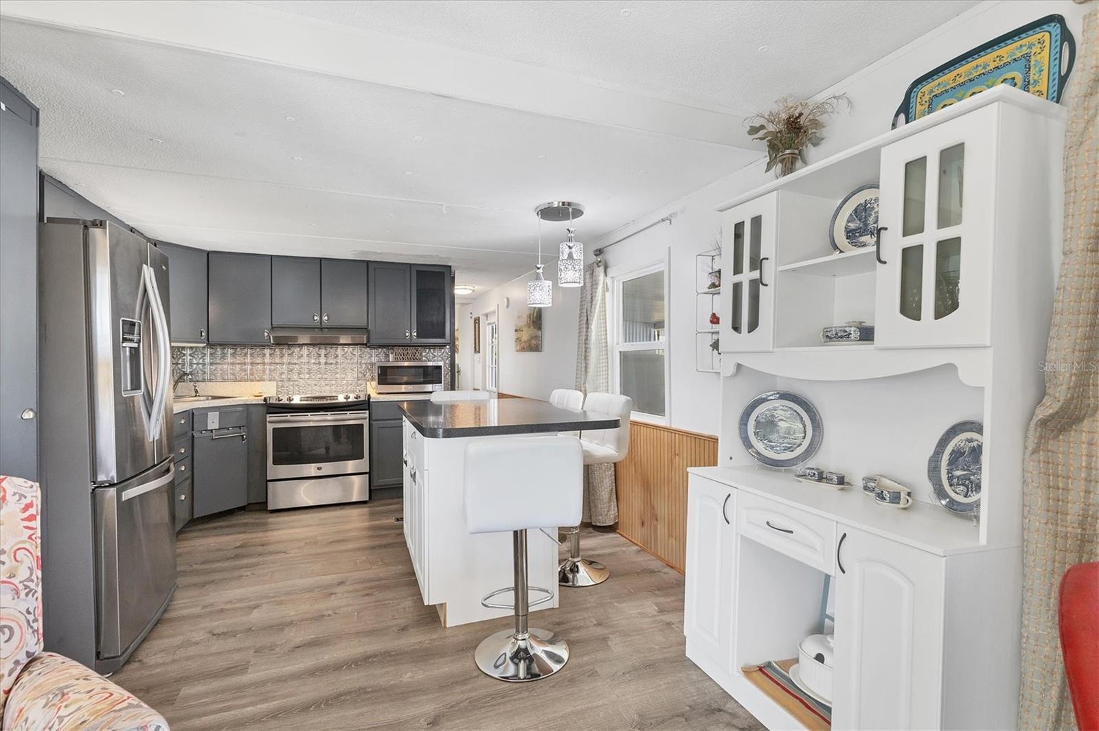 Image 10 of 49 For 4410 12th Street Court E