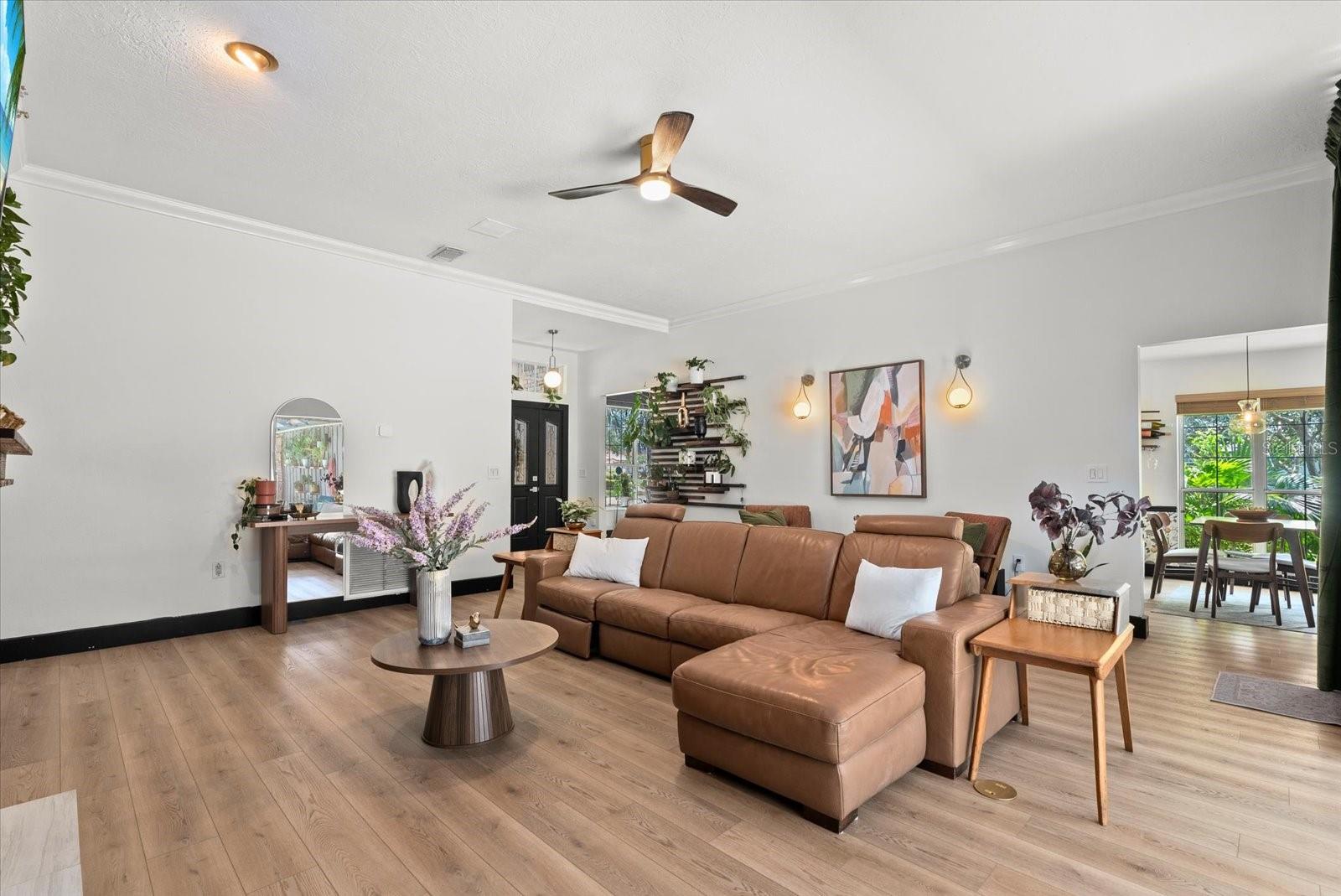 Image 5 of 38 For 3405 Wilderness Boulevard W