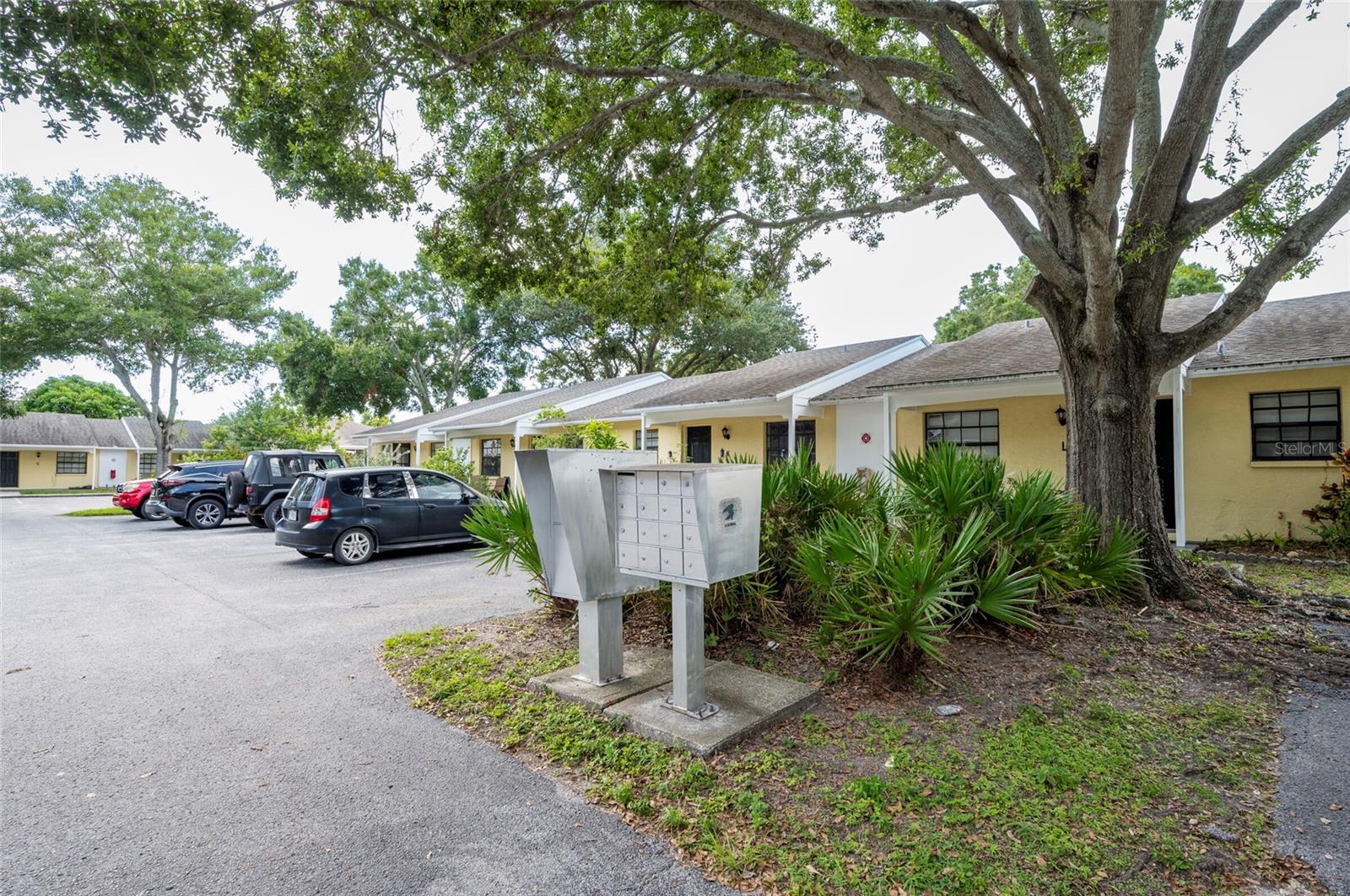 Image 11 of 21 For 2780 Park Drive