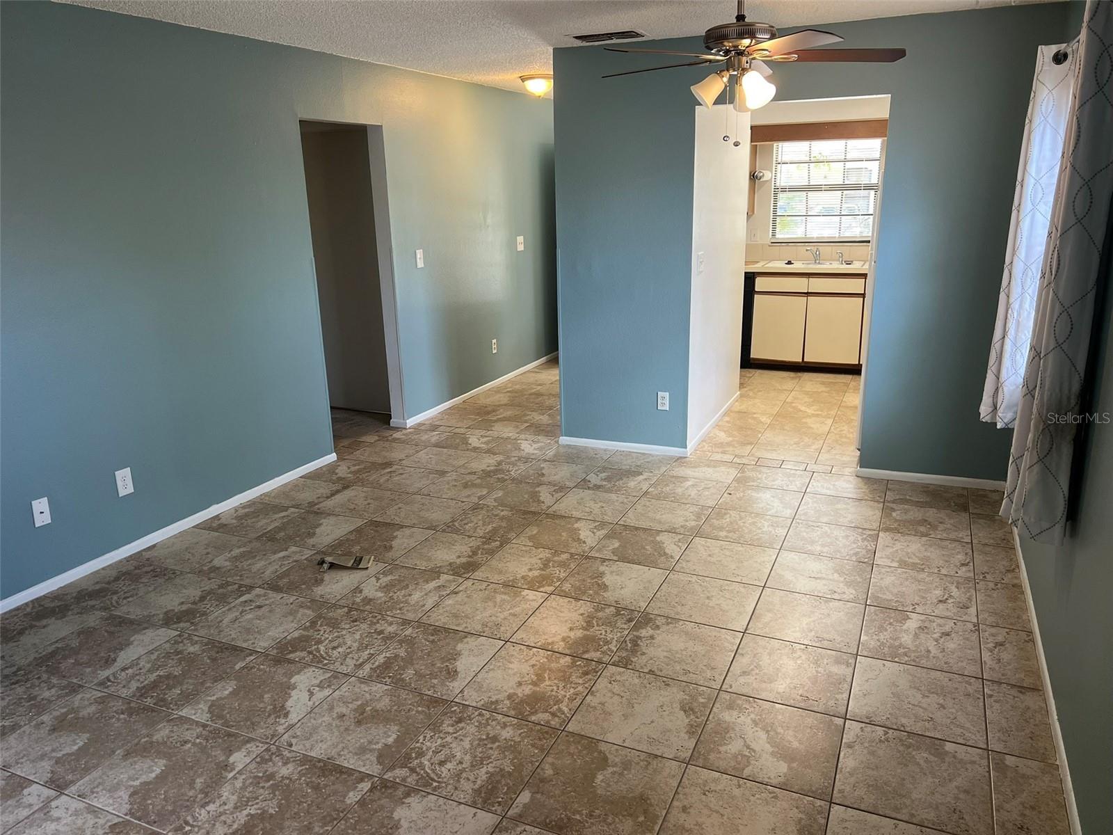 Image 15 of 21 For 2780 Park Drive