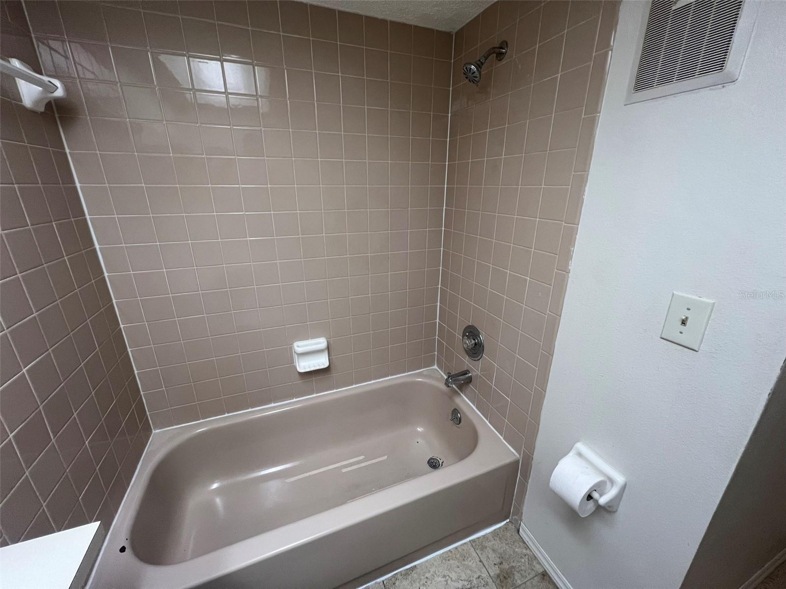 Image 21 of 21 For 2780 Park Drive