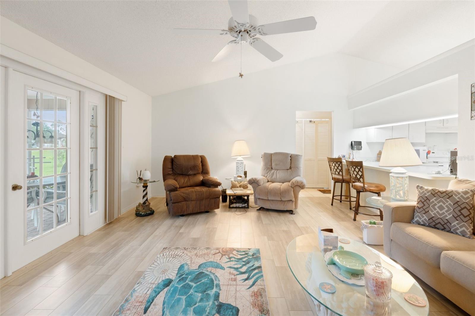 Image 11 of 40 For 7235 Sunnybrook Boulevard