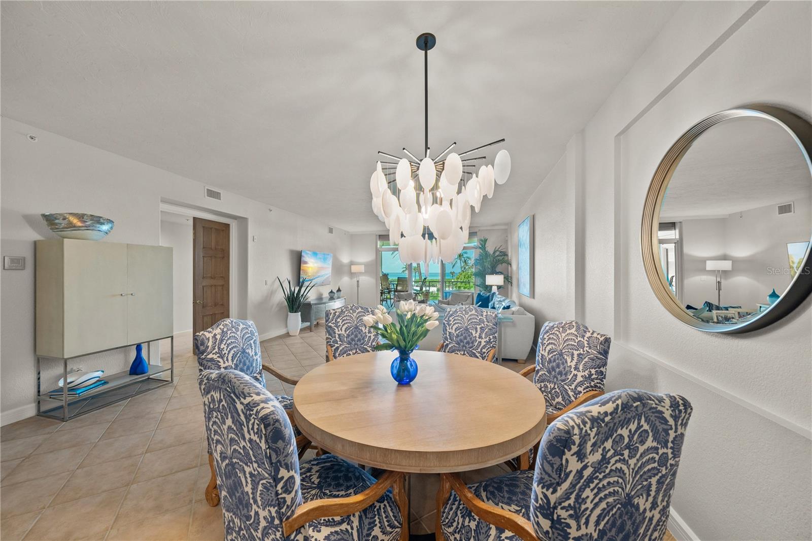 Image 15 of 62 For 2165 Gulf Of Mexico Drive 114