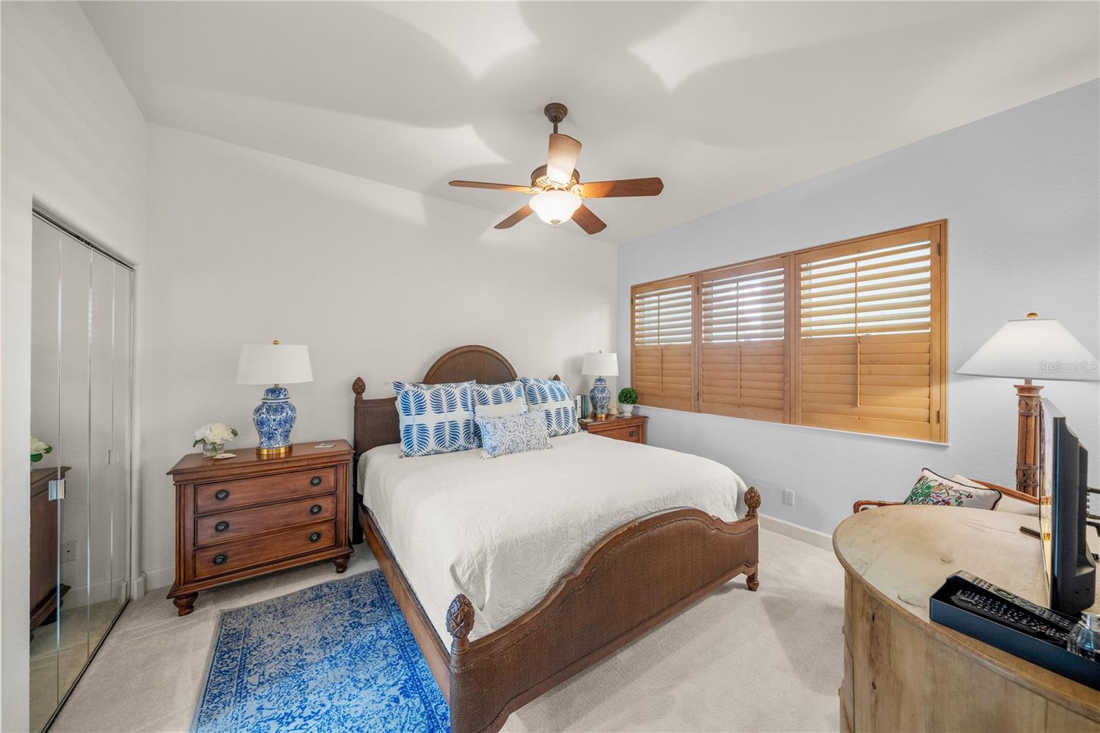 Image 24 of 62 For 2165 Gulf Of Mexico Drive 114