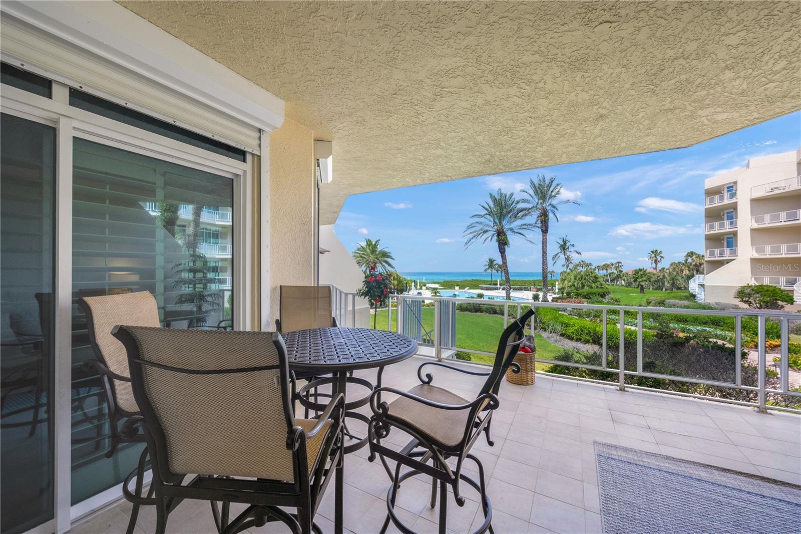 Image 35 of 62 For 2165 Gulf Of Mexico Drive 114