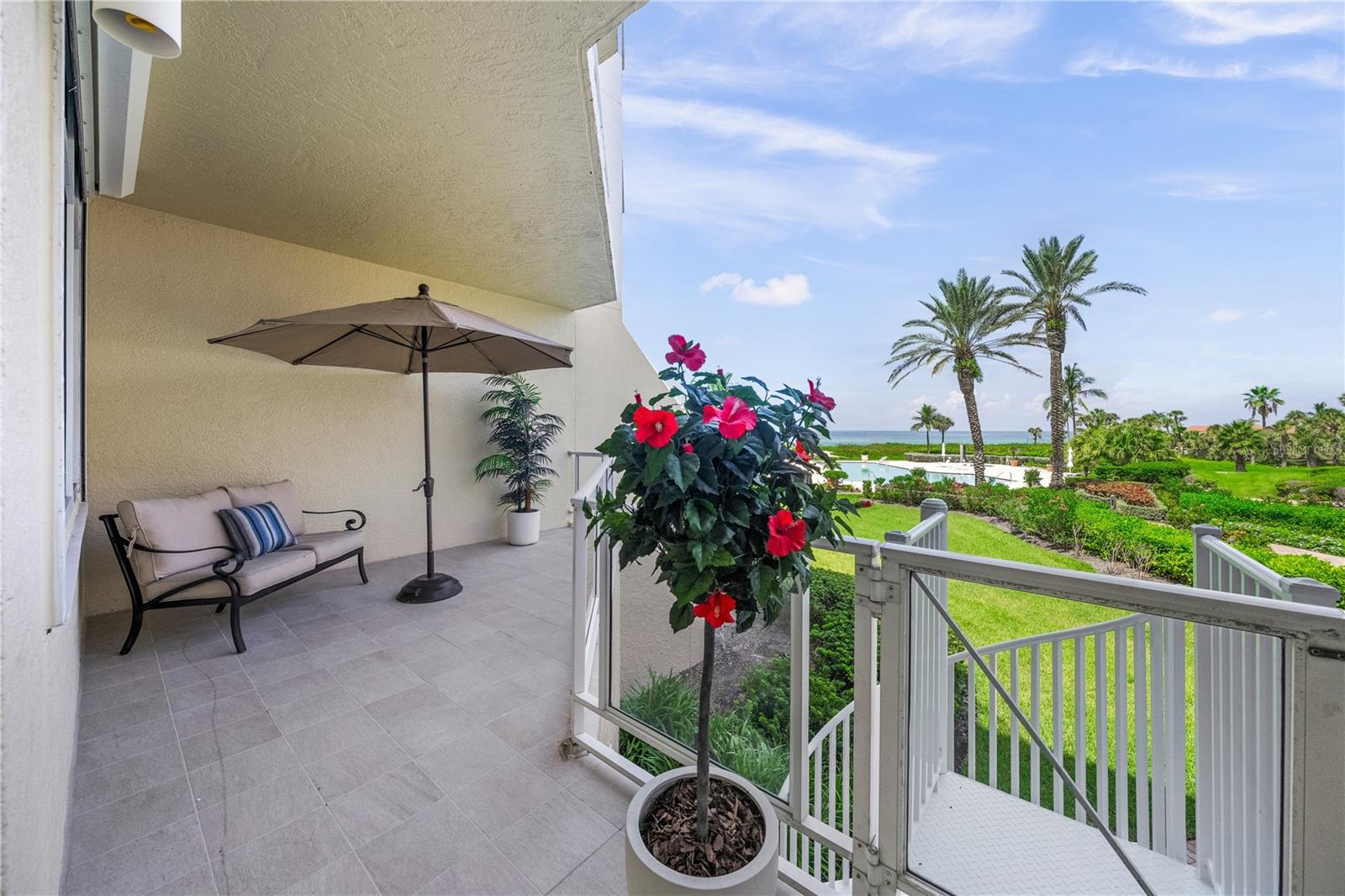 Image 36 of 62 For 2165 Gulf Of Mexico Drive 114