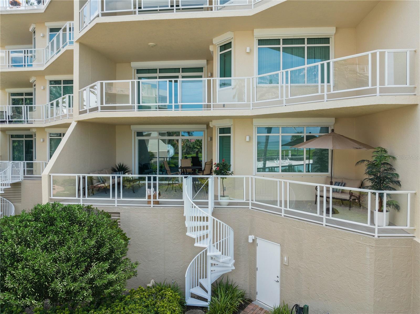 Image 37 of 62 For 2165 Gulf Of Mexico Drive 114