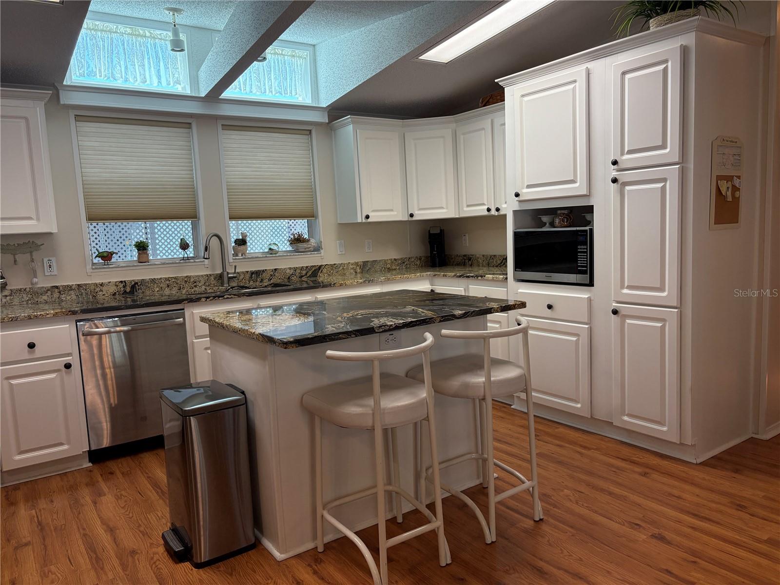 Image 9 of 44 For 5707 45th Street E 211