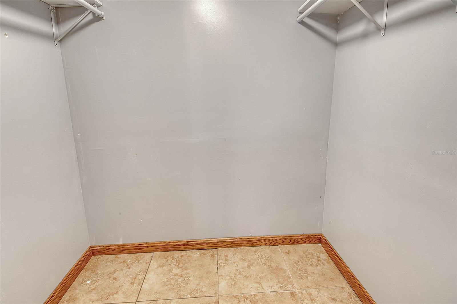 Image 27 of 64 For 4130 Heron Way B-115