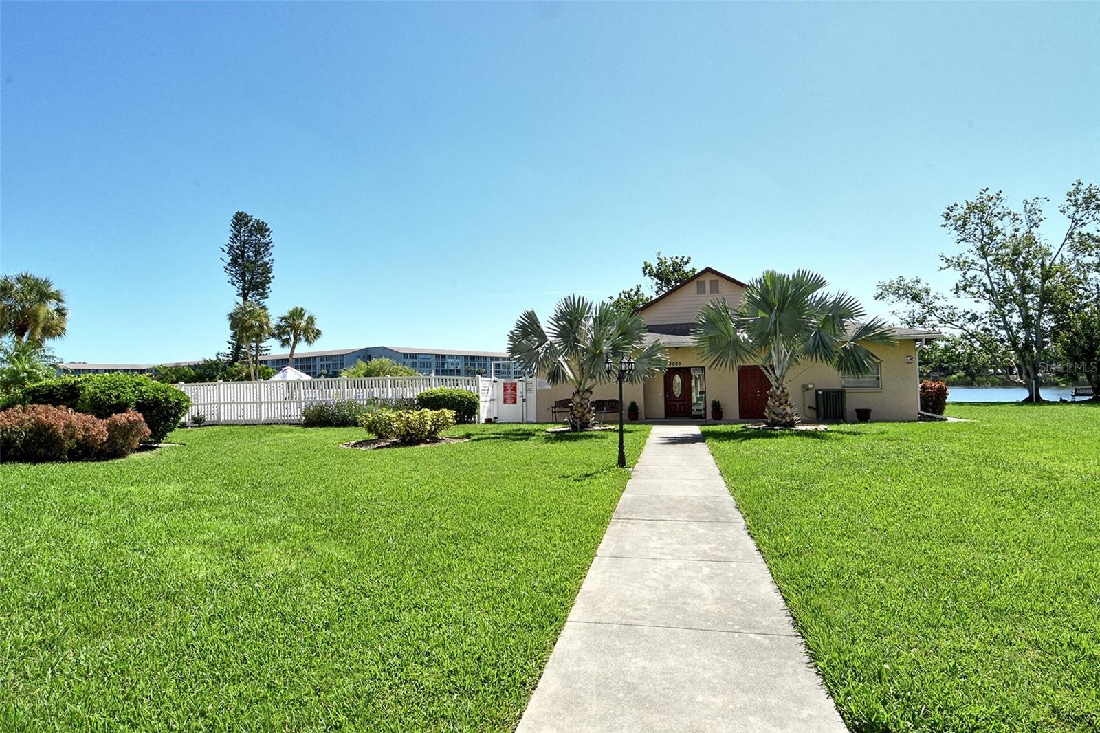 Image 41 of 64 For 4130 Heron Way B-115