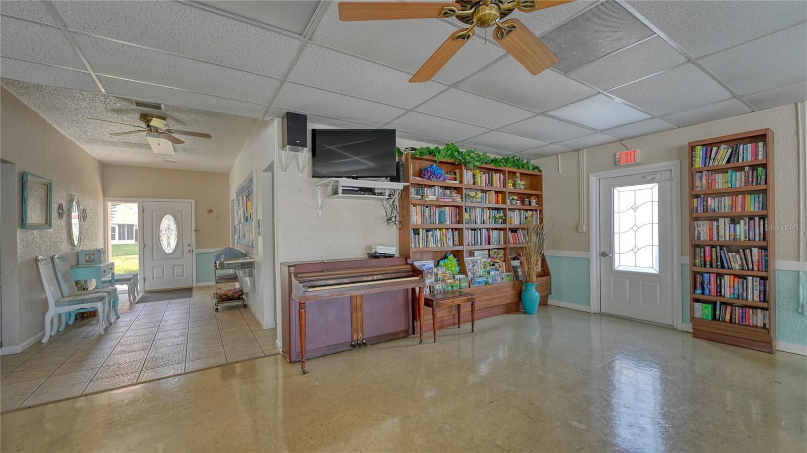 Image 42 of 64 For 4130 Heron Way B-115