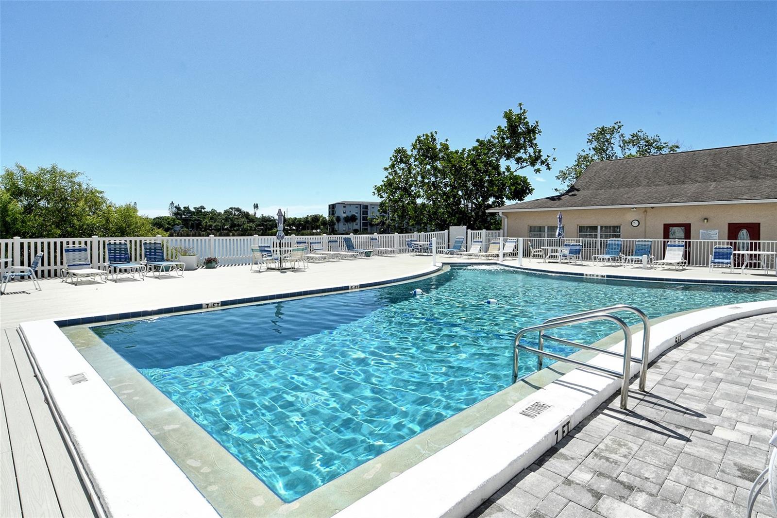 Image 46 of 64 For 4130 Heron Way B-115