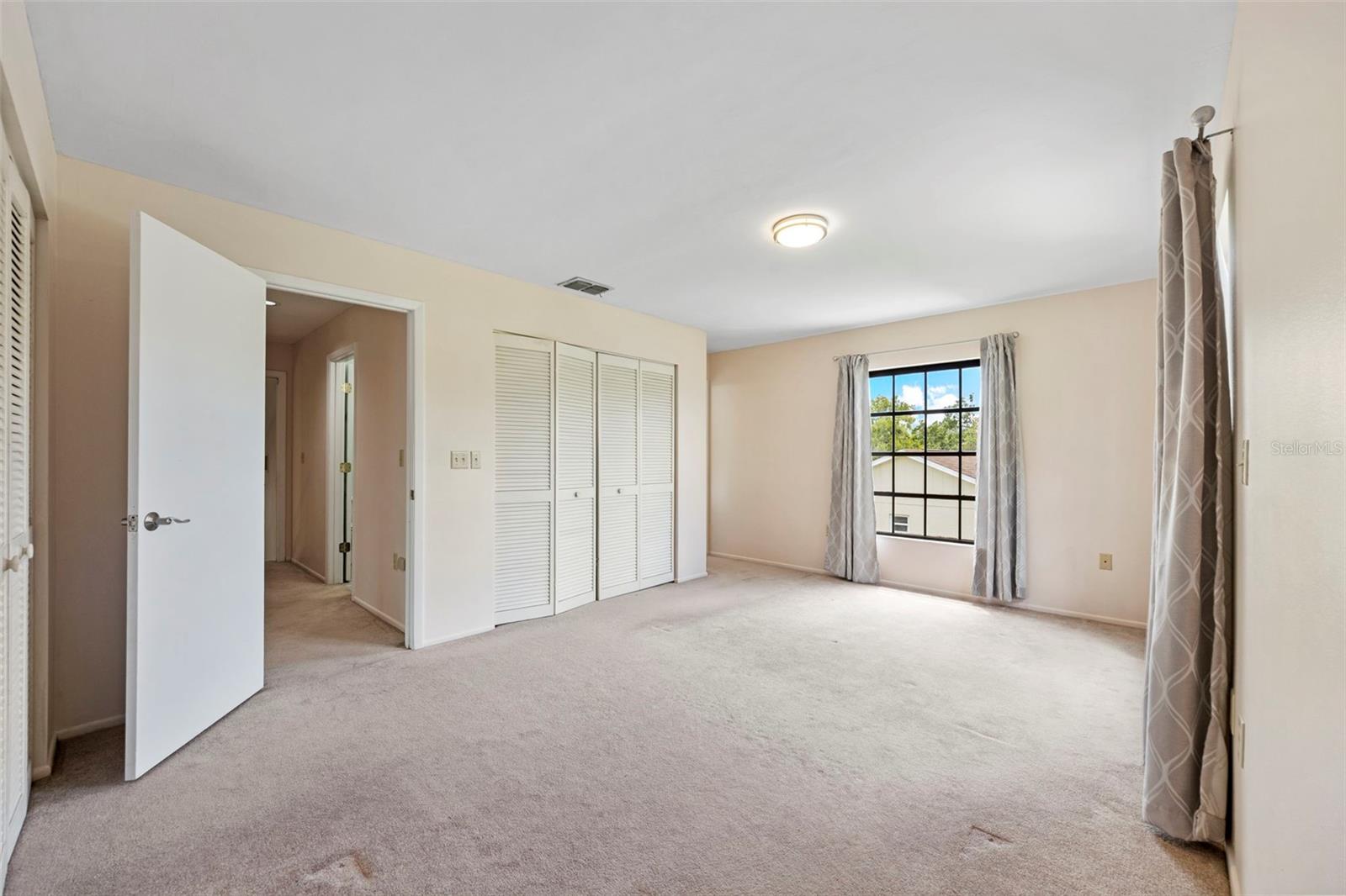 Image 22 of 56 For 8006 Oak Drive