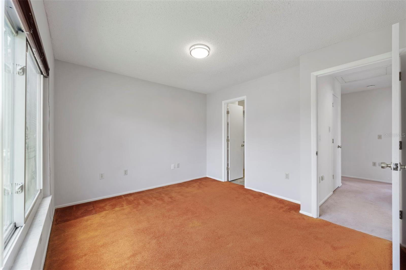 Image 29 of 56 For 8006 Oak Drive