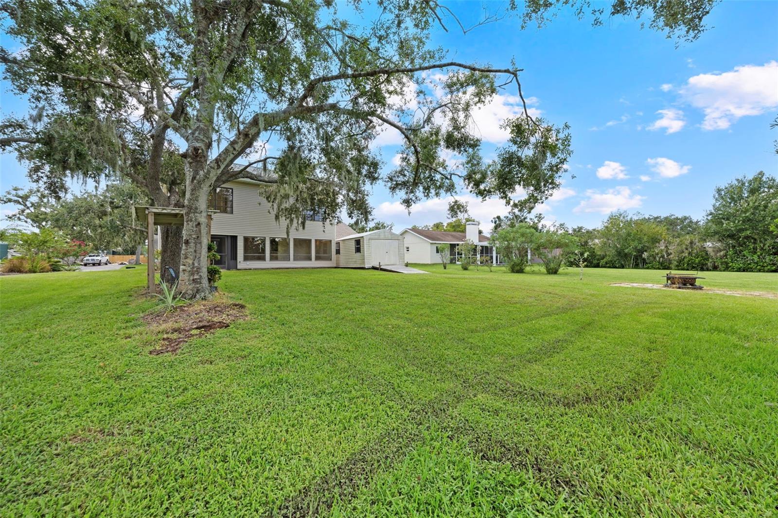 Image 41 of 56 For 8006 Oak Drive