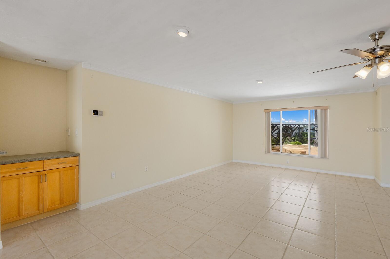 Image 10 of 49 For 811 Arlington Road
