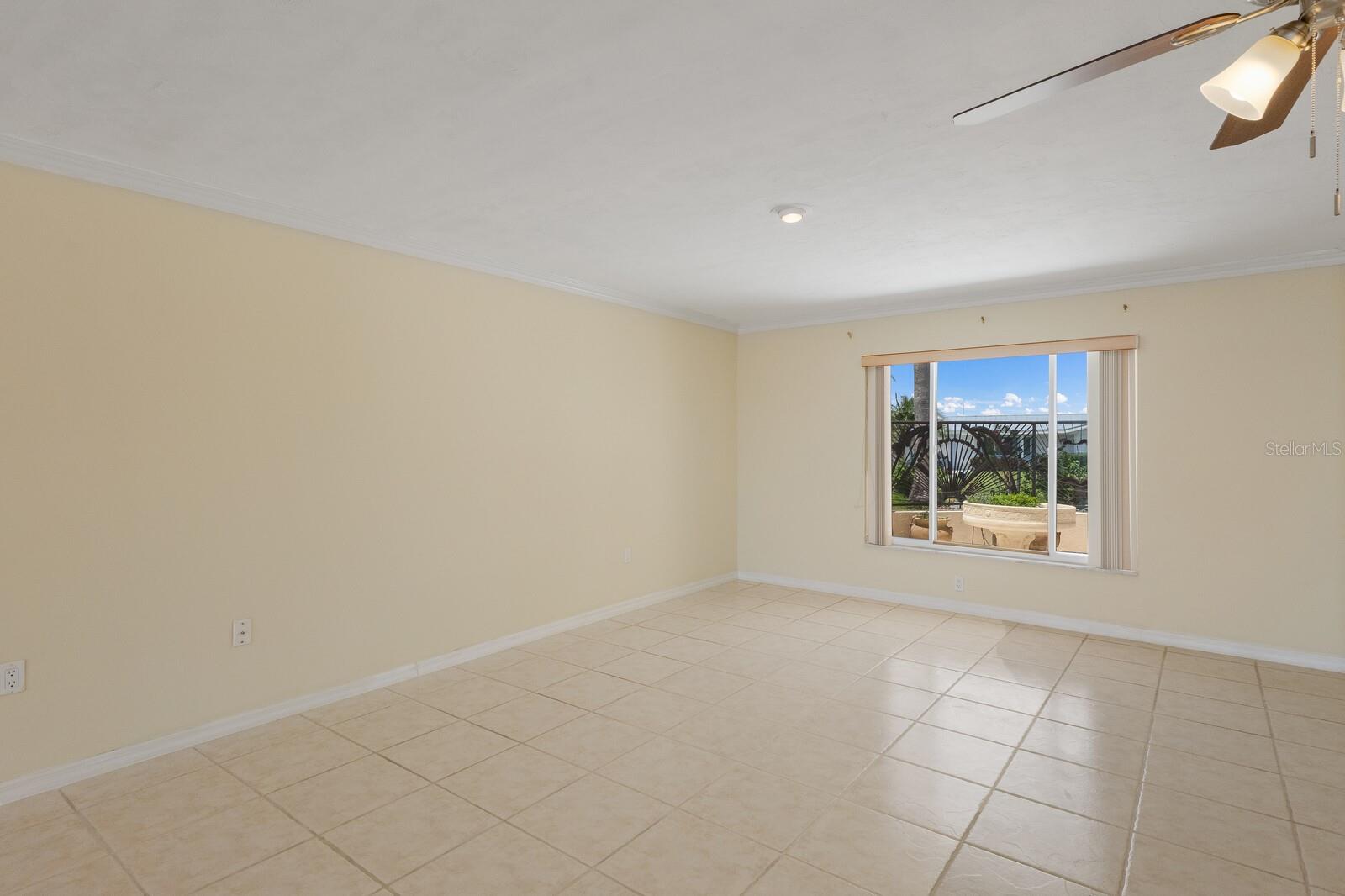Image 11 of 49 For 811 Arlington Road