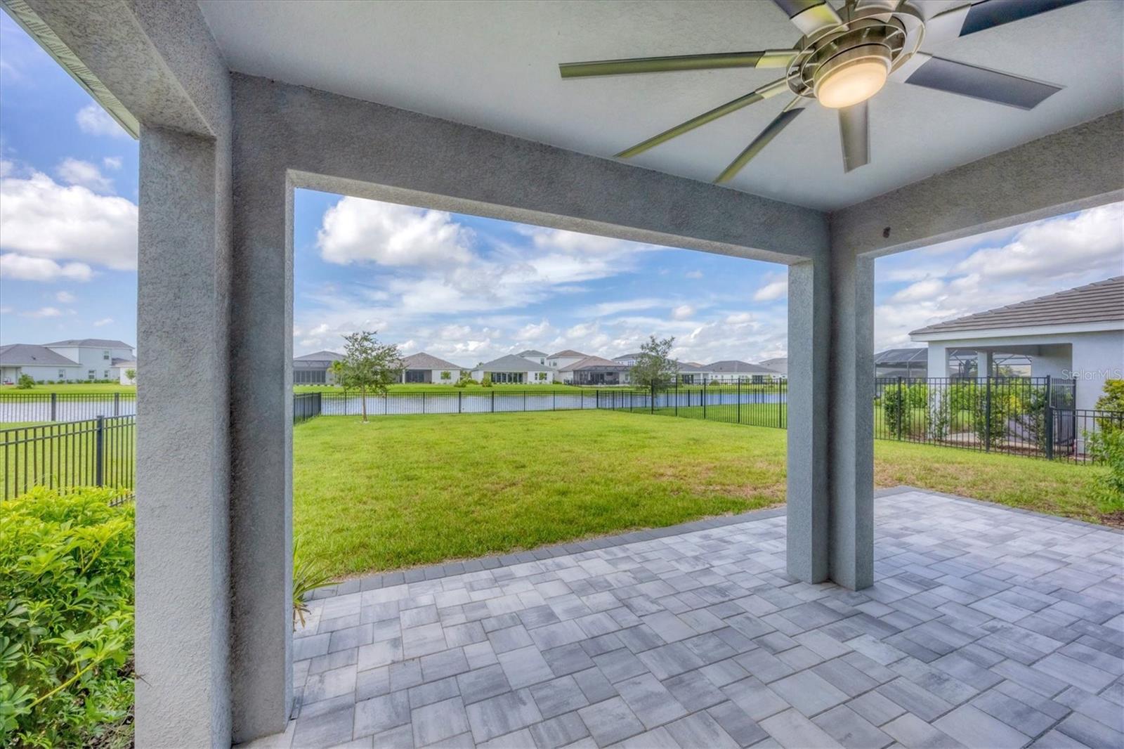 Image 29 of 62 For 17828 Gulf Ranch Place