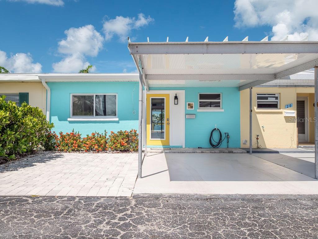 Details for 18 Seaside Court, HOLMES BEACH, FL 34217