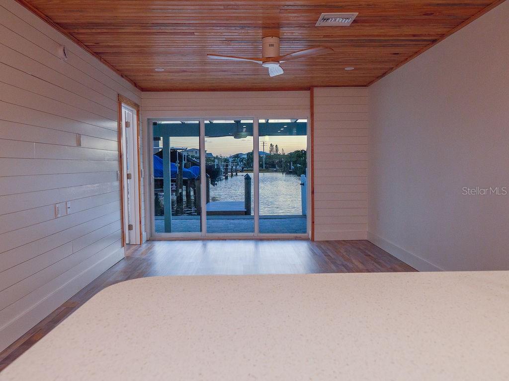 Image 62 of 73 For 18 Seaside Court
