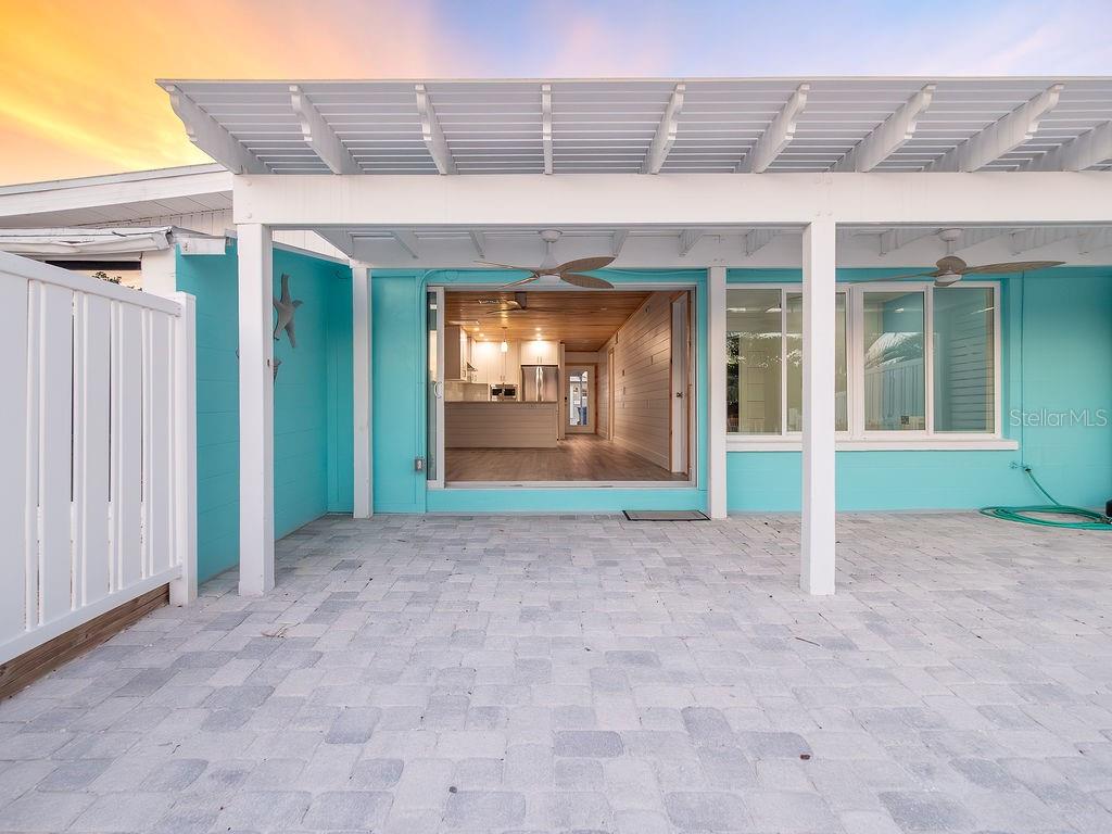 Image 64 of 73 For 18 Seaside Court