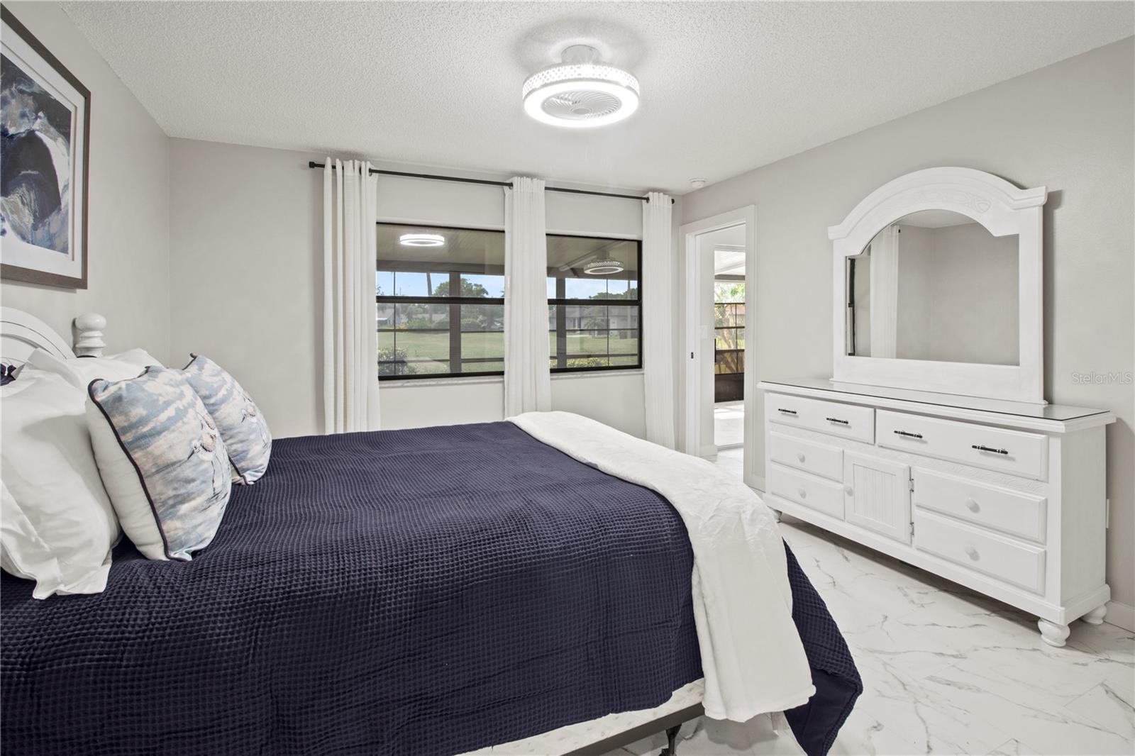 Image 21 of 56 For 6135 Heritage Lane 6135