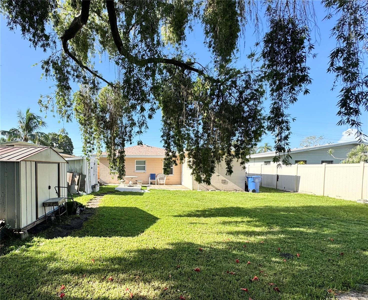 Image 34 of 35 For 514 24th Avenue W
