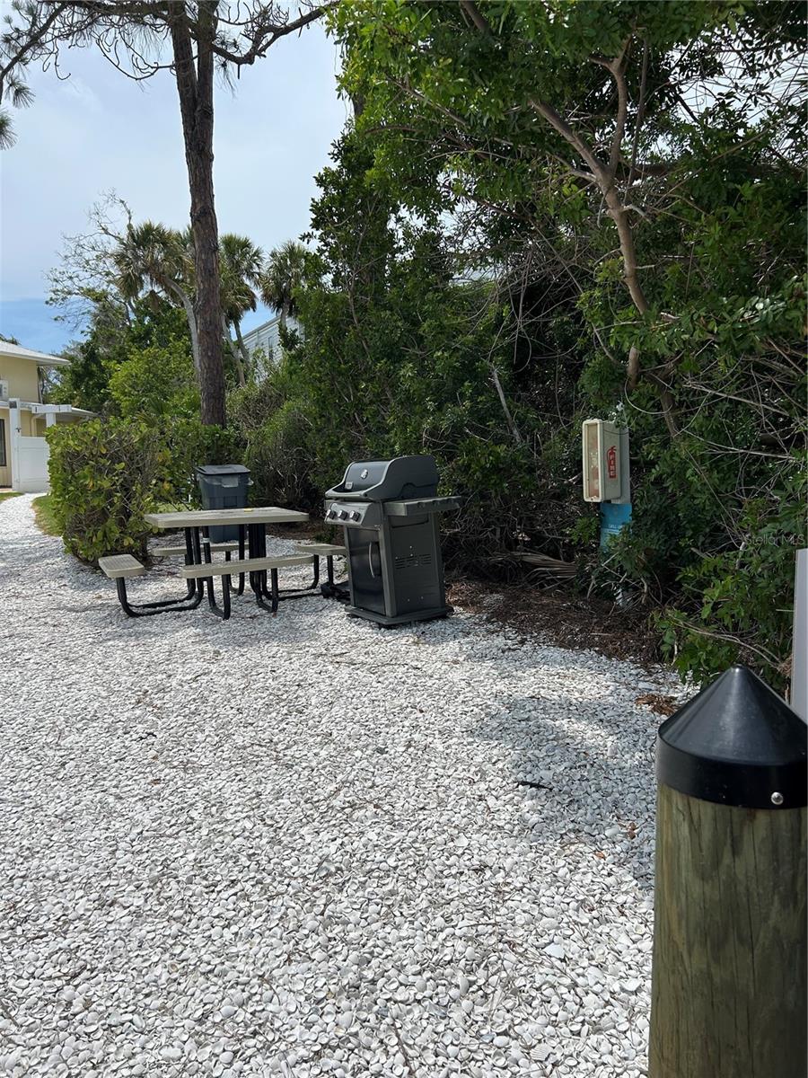 Image 22 of 31 For 5310 Gulf Of Mexico Drive 18