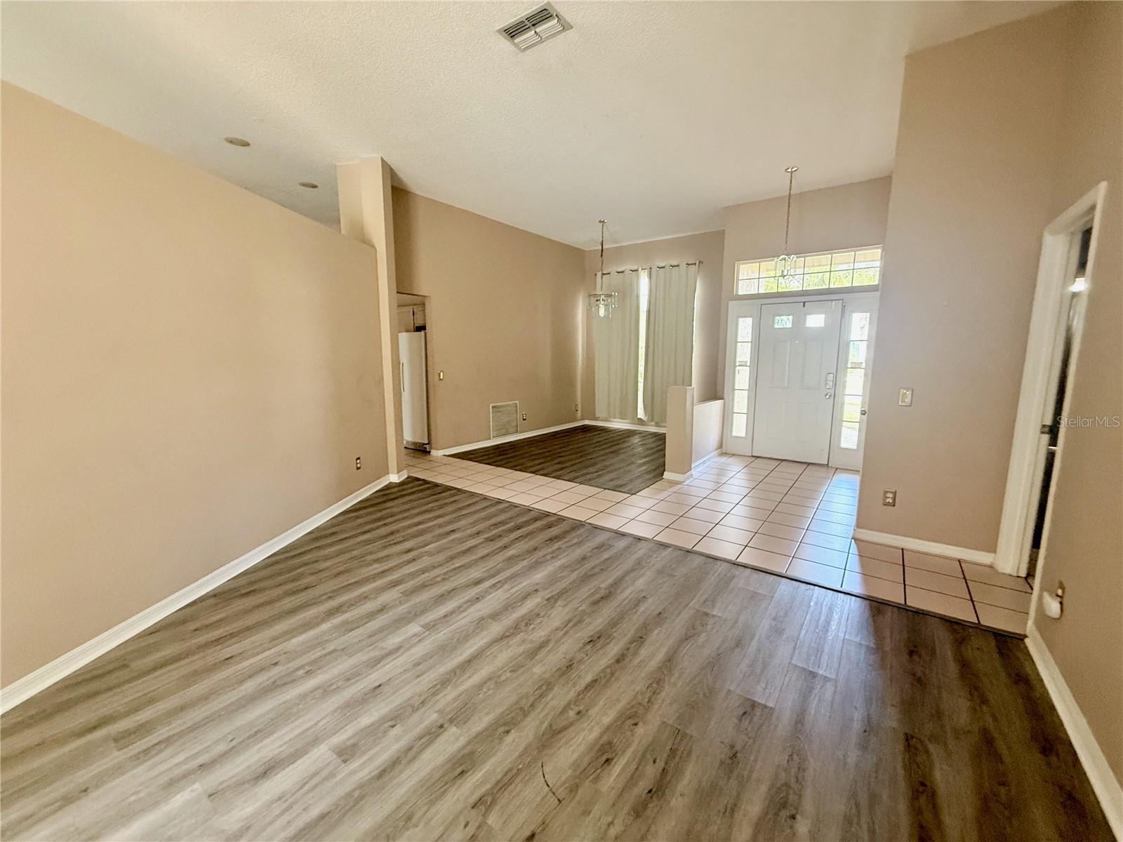 Image 10 of 53 For 1203 50th Street E