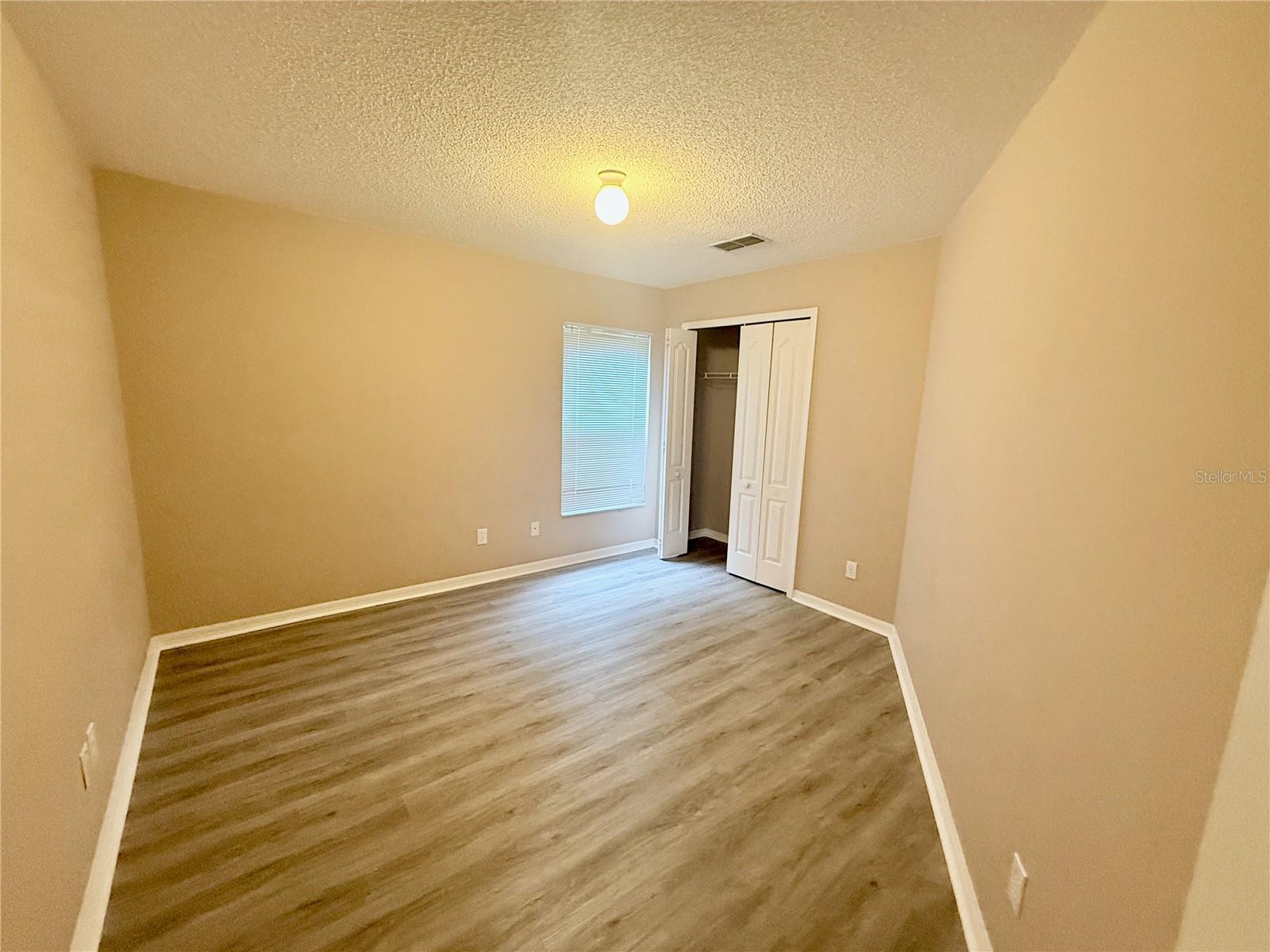 Image 16 of 53 For 1203 50th Street E