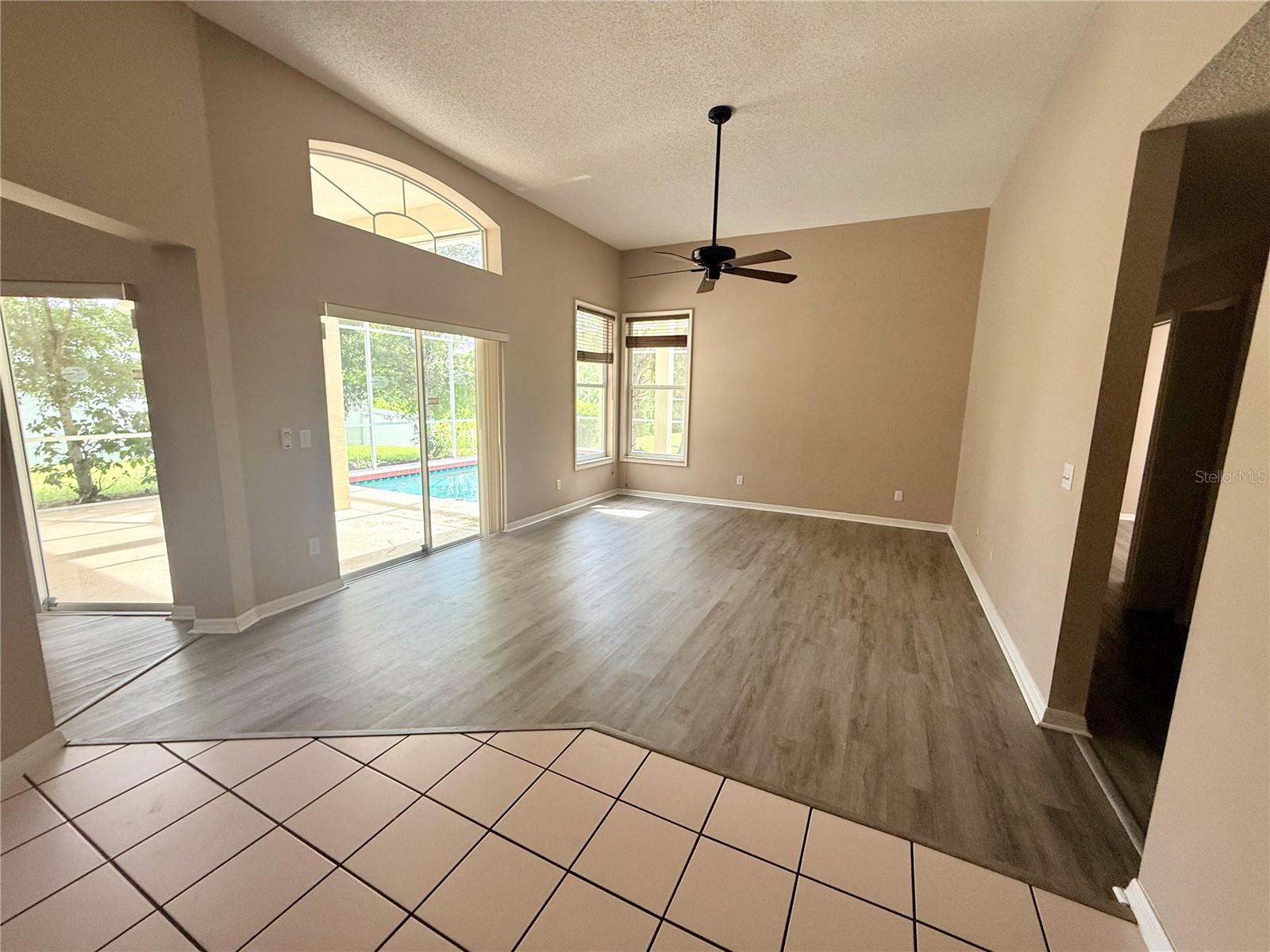 Image 18 of 53 For 1203 50th Street E