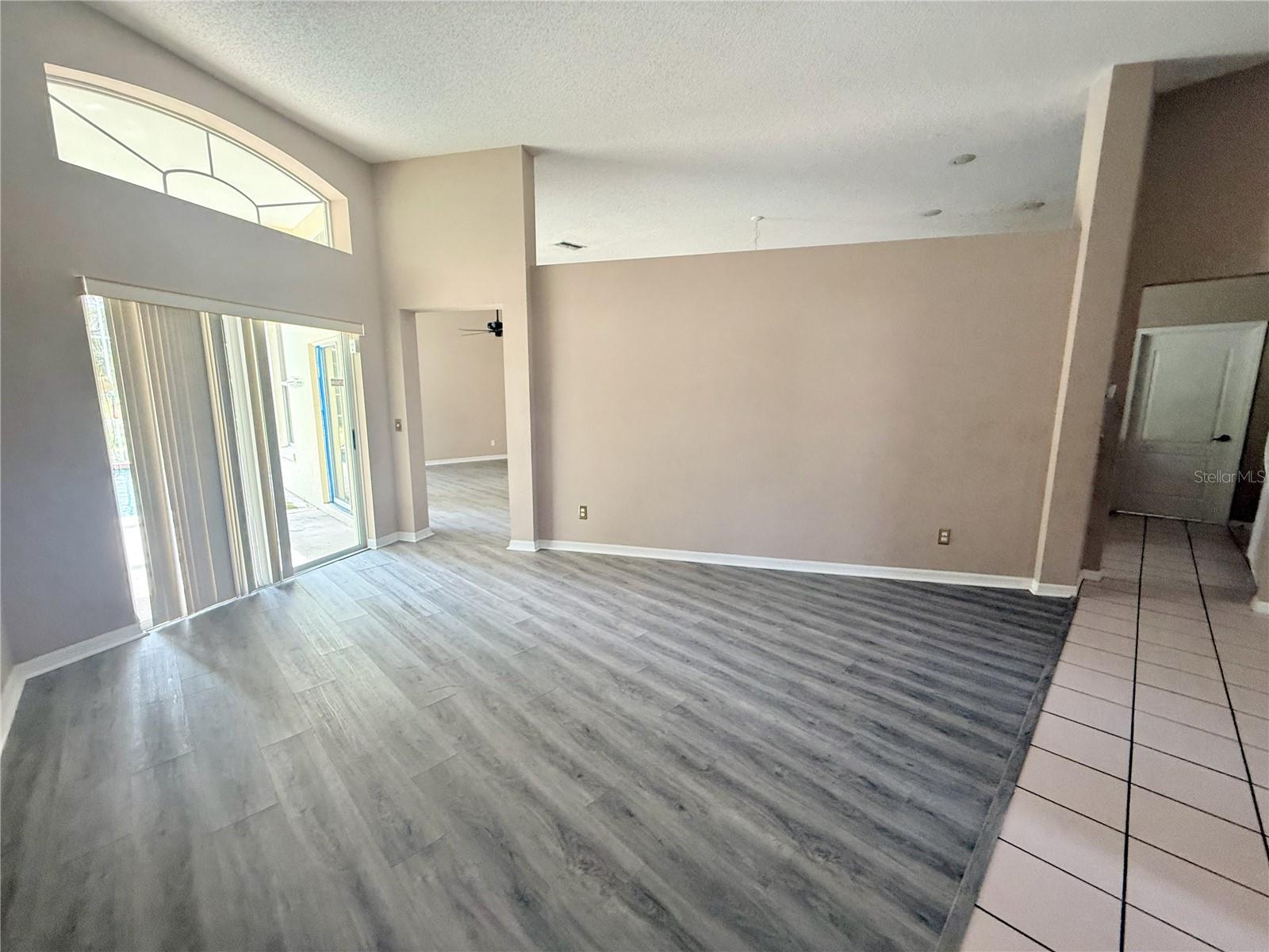 Image 3 of 53 For 1203 50th Street E