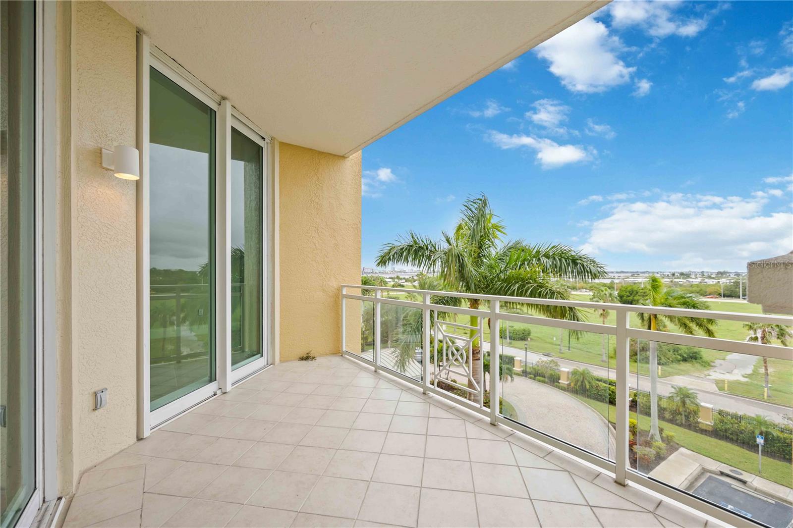 Image 43 of 60 For 130 Riviera Dunes Way 306