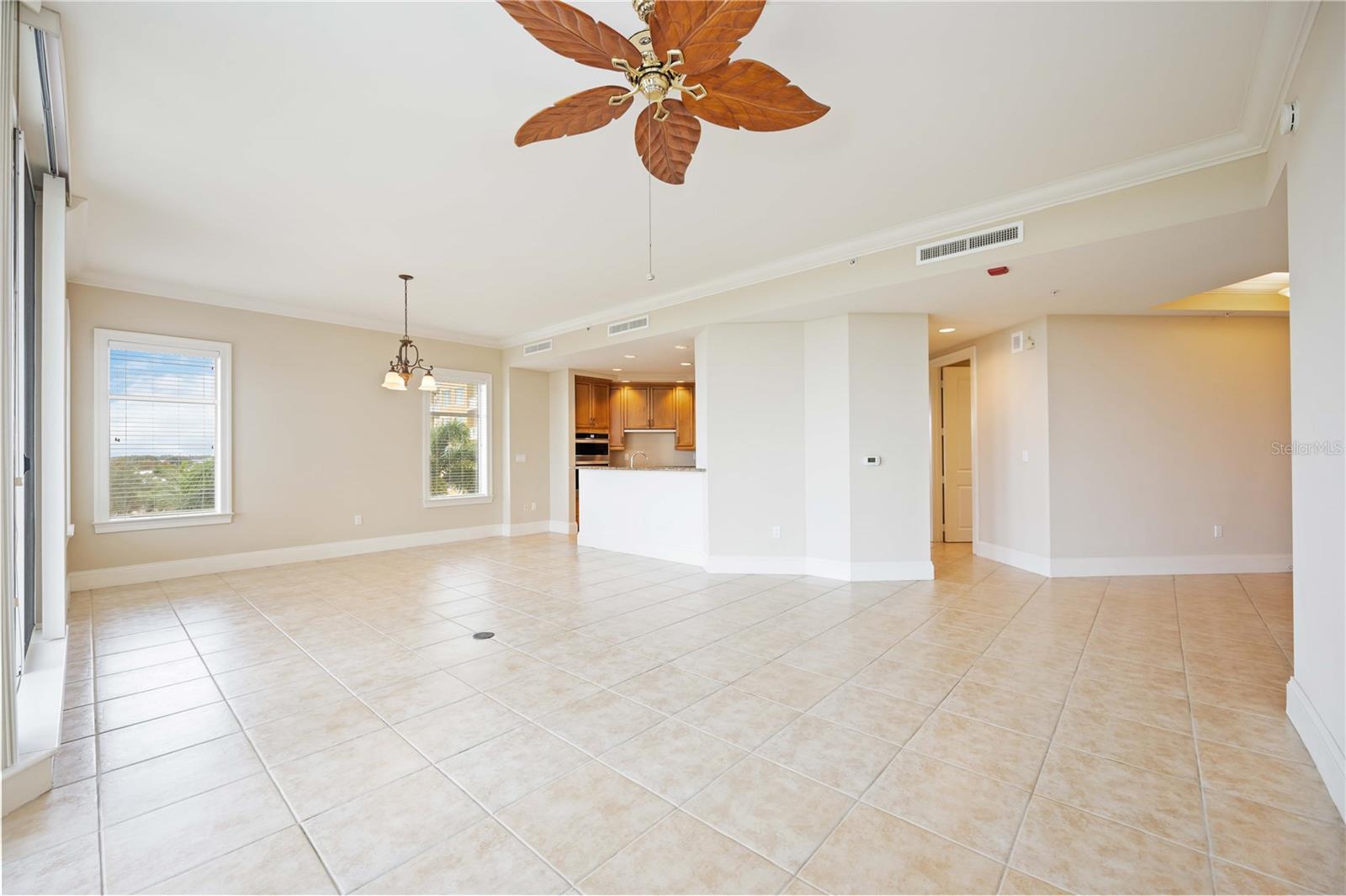 Image 8 of 60 For 130 Riviera Dunes Way 306