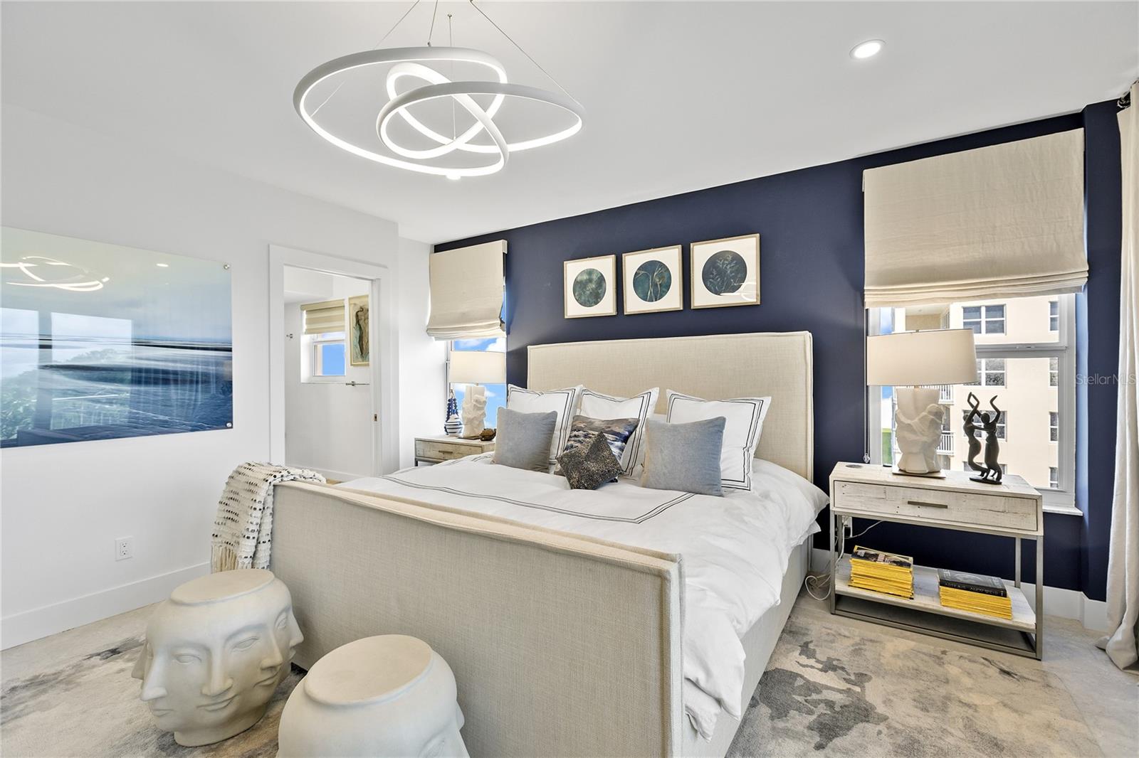 Image 17 of 28 For 601 Longboat Club Road 404s