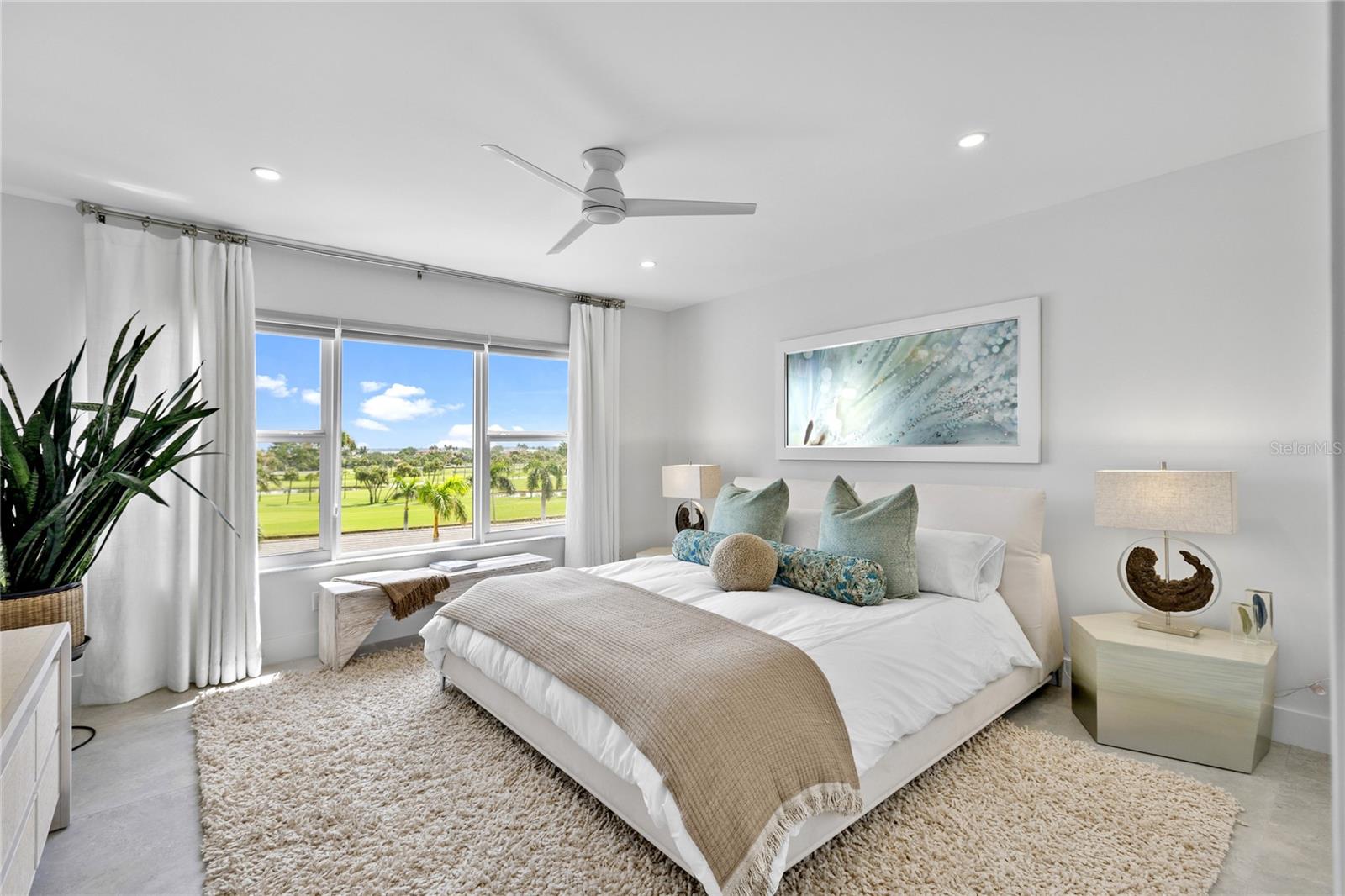 Image 21 of 28 For 601 Longboat Club Road 404s