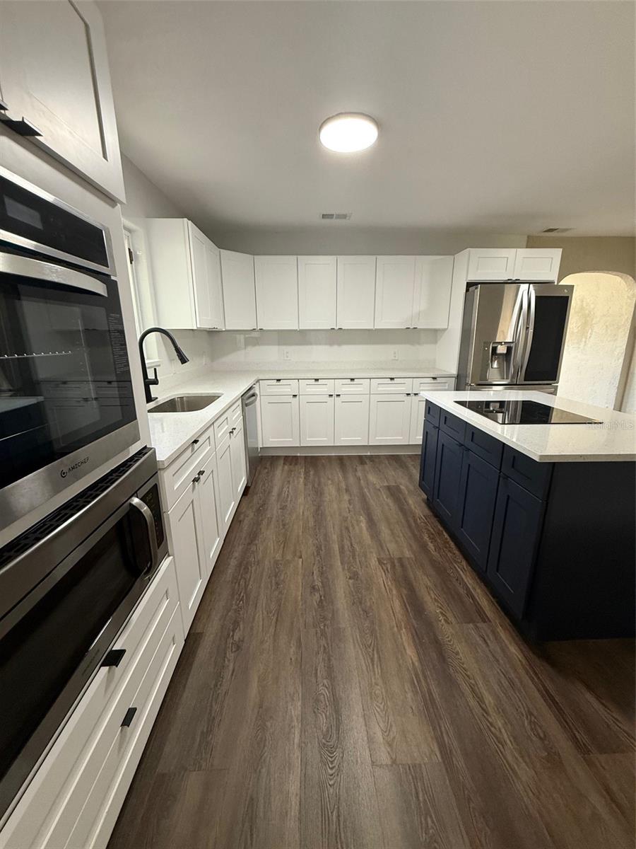 Image 10 of 16 For 1132 26th Avenue S