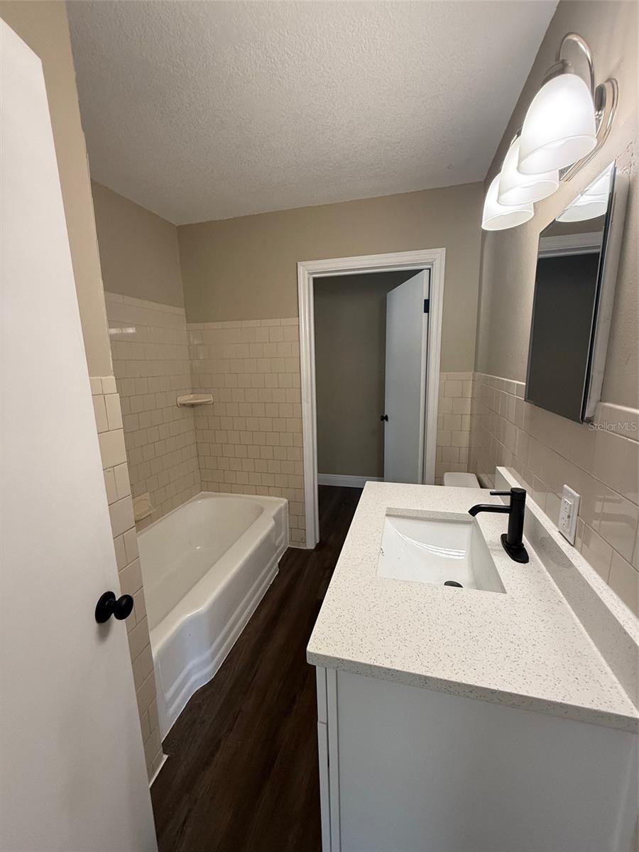 Image 11 of 16 For 1132 26th Avenue S
