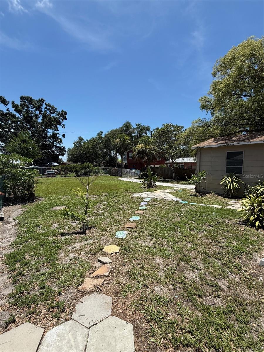 Image 16 of 16 For 1132 26th Avenue S
