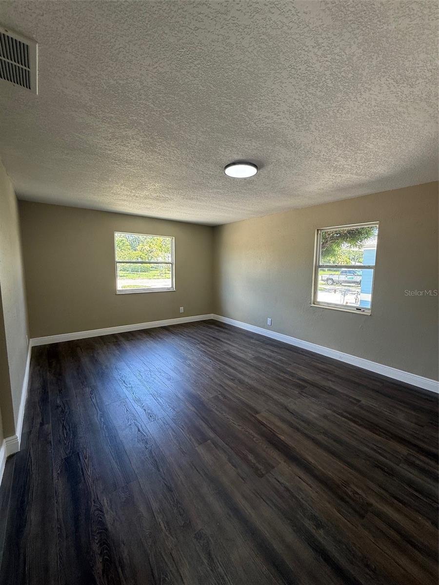 Image 4 of 16 For 1132 26th Avenue S