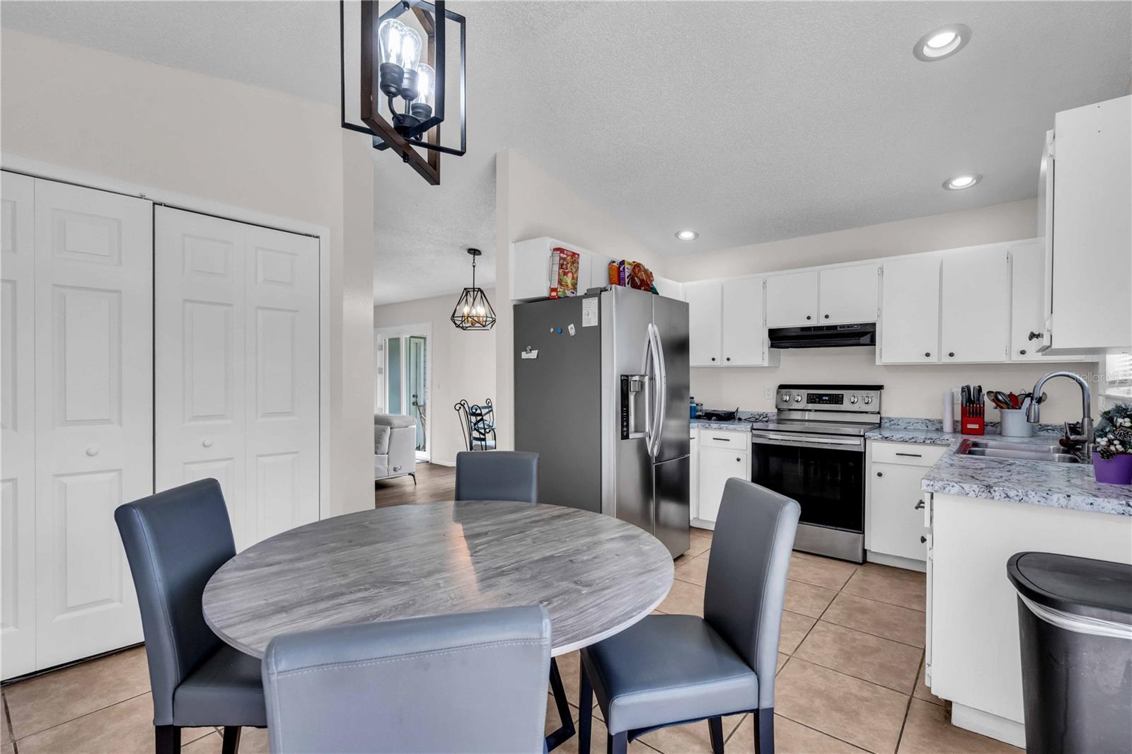 Image 9 of 21 For 7713 Sumter Court