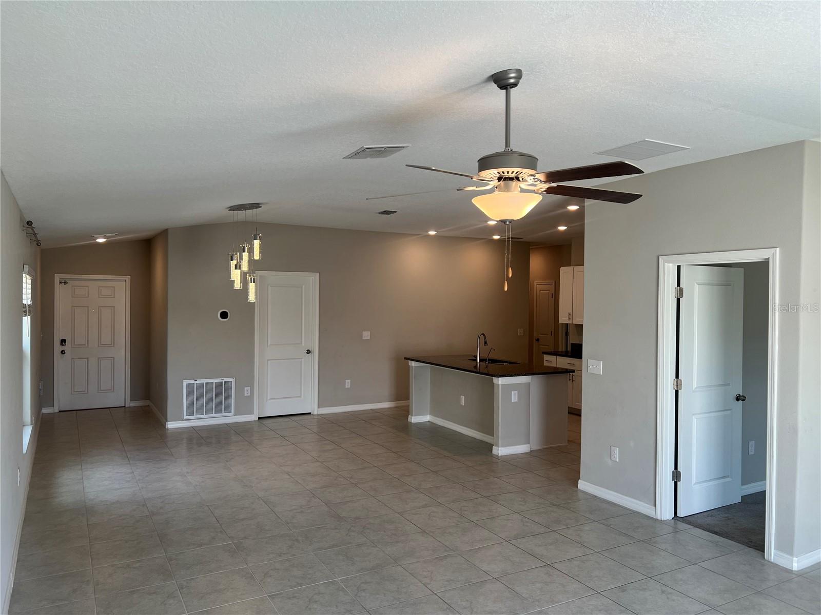 Image 6 of 23 For 7207 Jenkins Vista Court