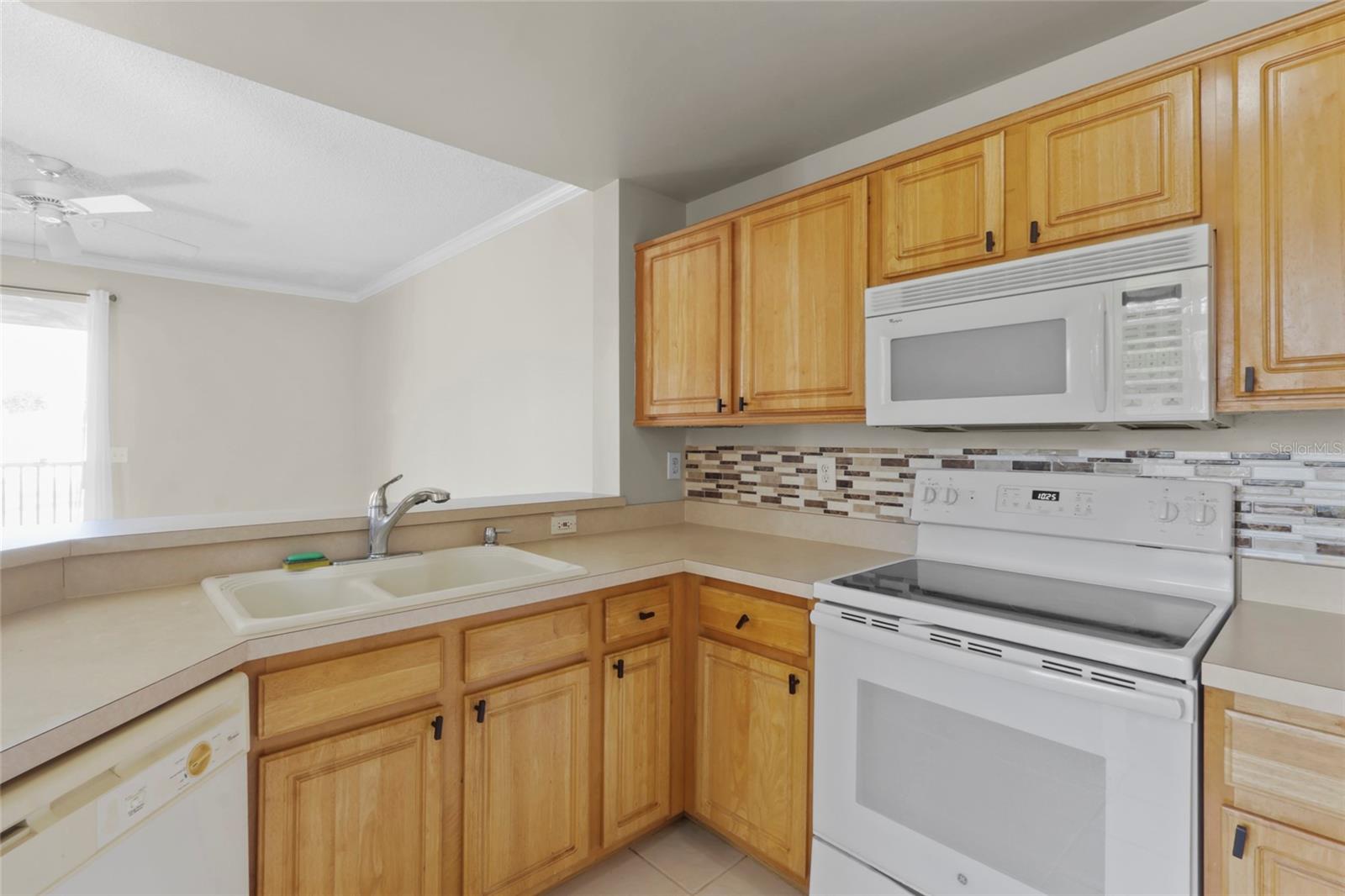 Image 10 of 33 For 5681 Bentgrass Drive 13-201