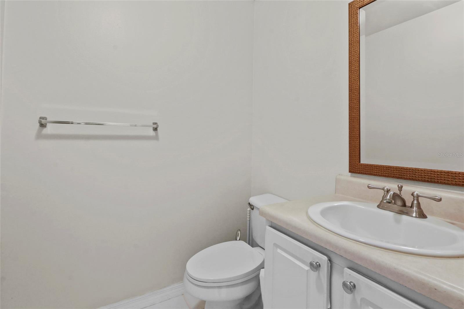 Image 13 of 33 For 5681 Bentgrass Drive 13-201