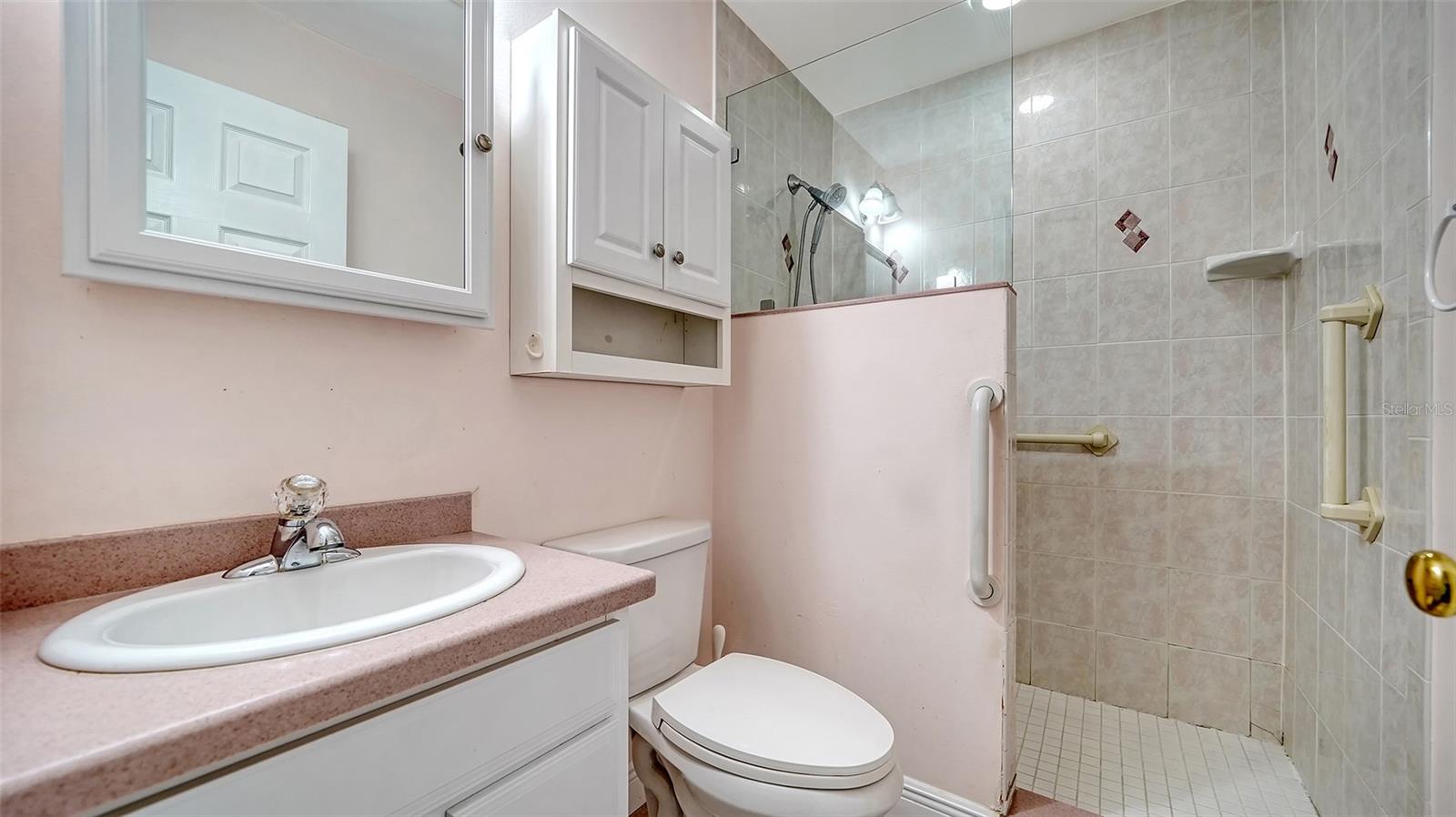 Image 22 of 44 For 4933 Rutland Gate