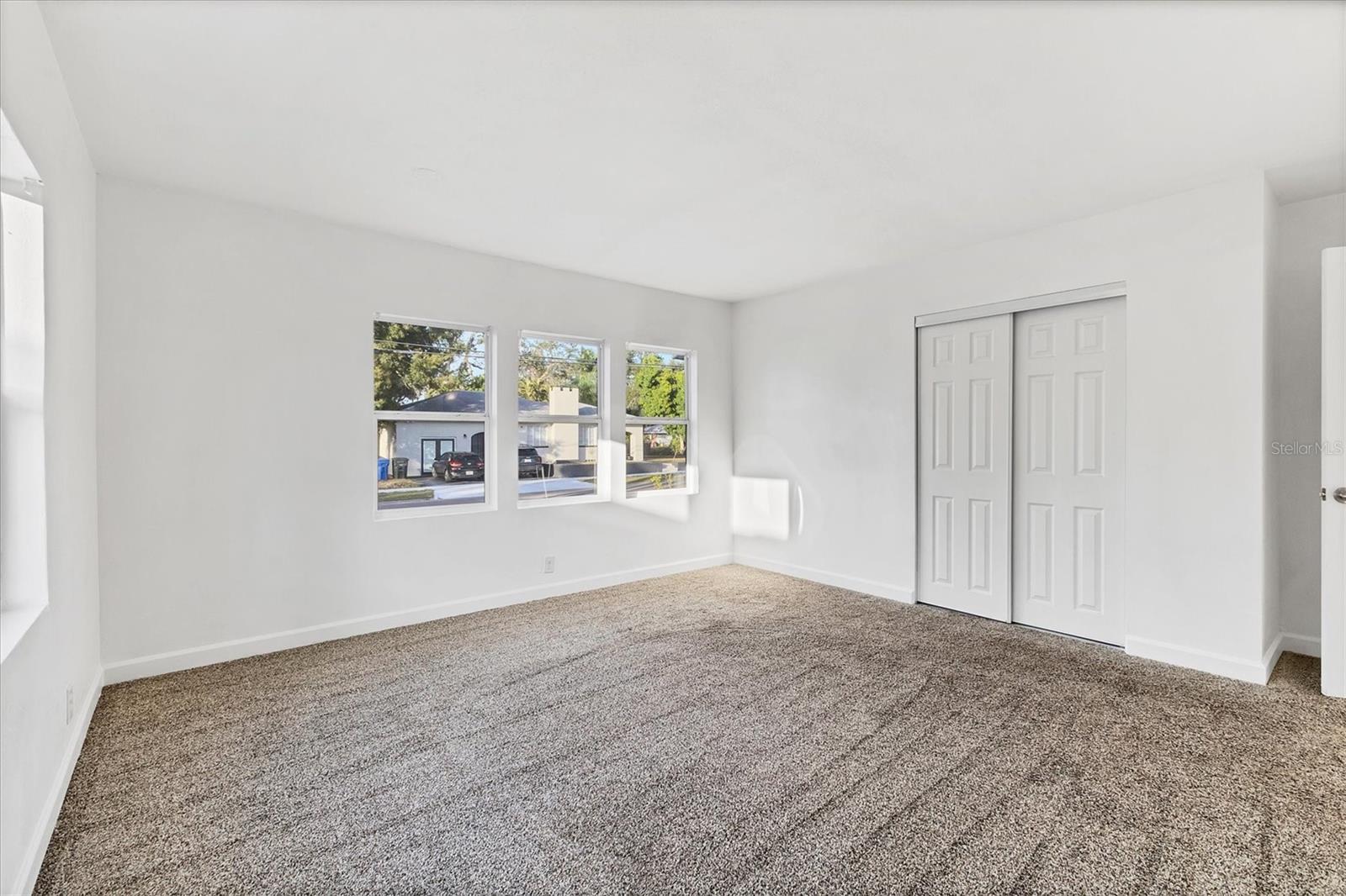 Image 20 of 32 For 1905 14th Avenue W