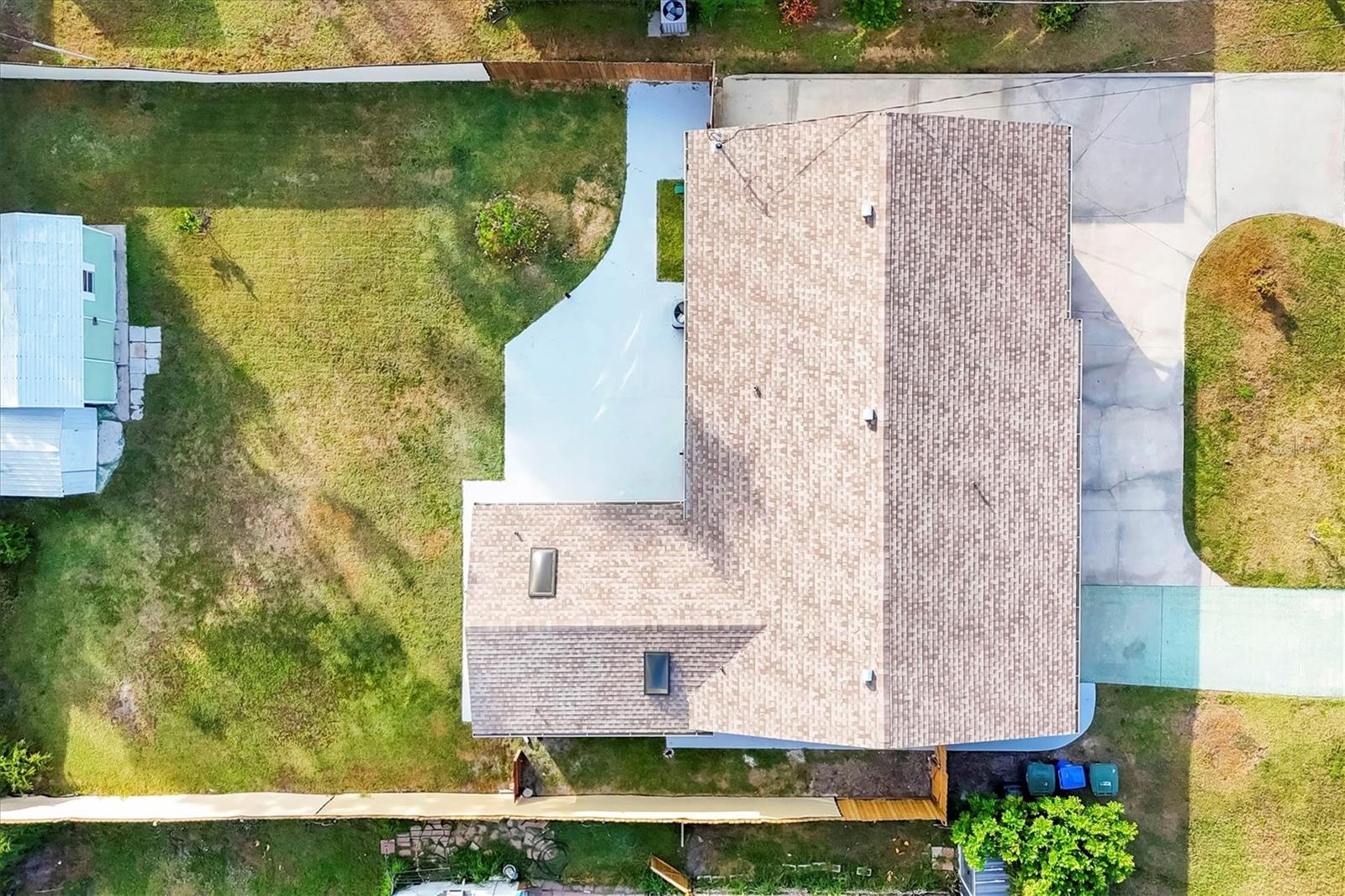 Image 30 of 32 For 1905 14th Avenue W