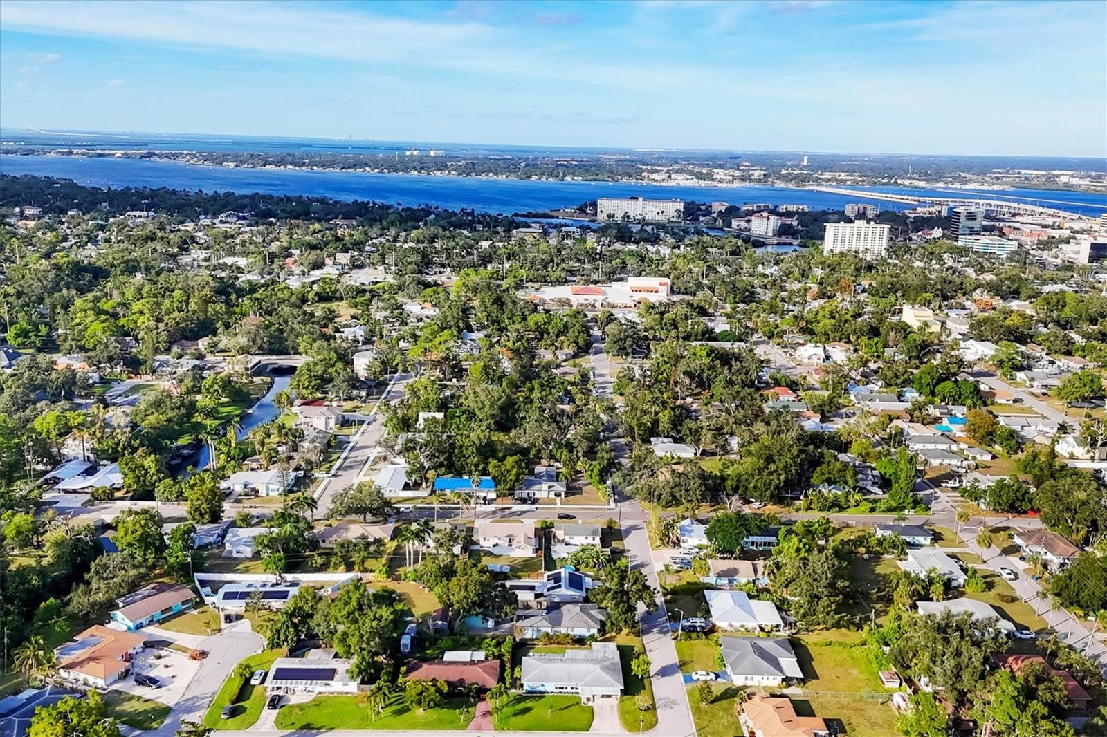 Image 32 of 32 For 1905 14th Avenue W